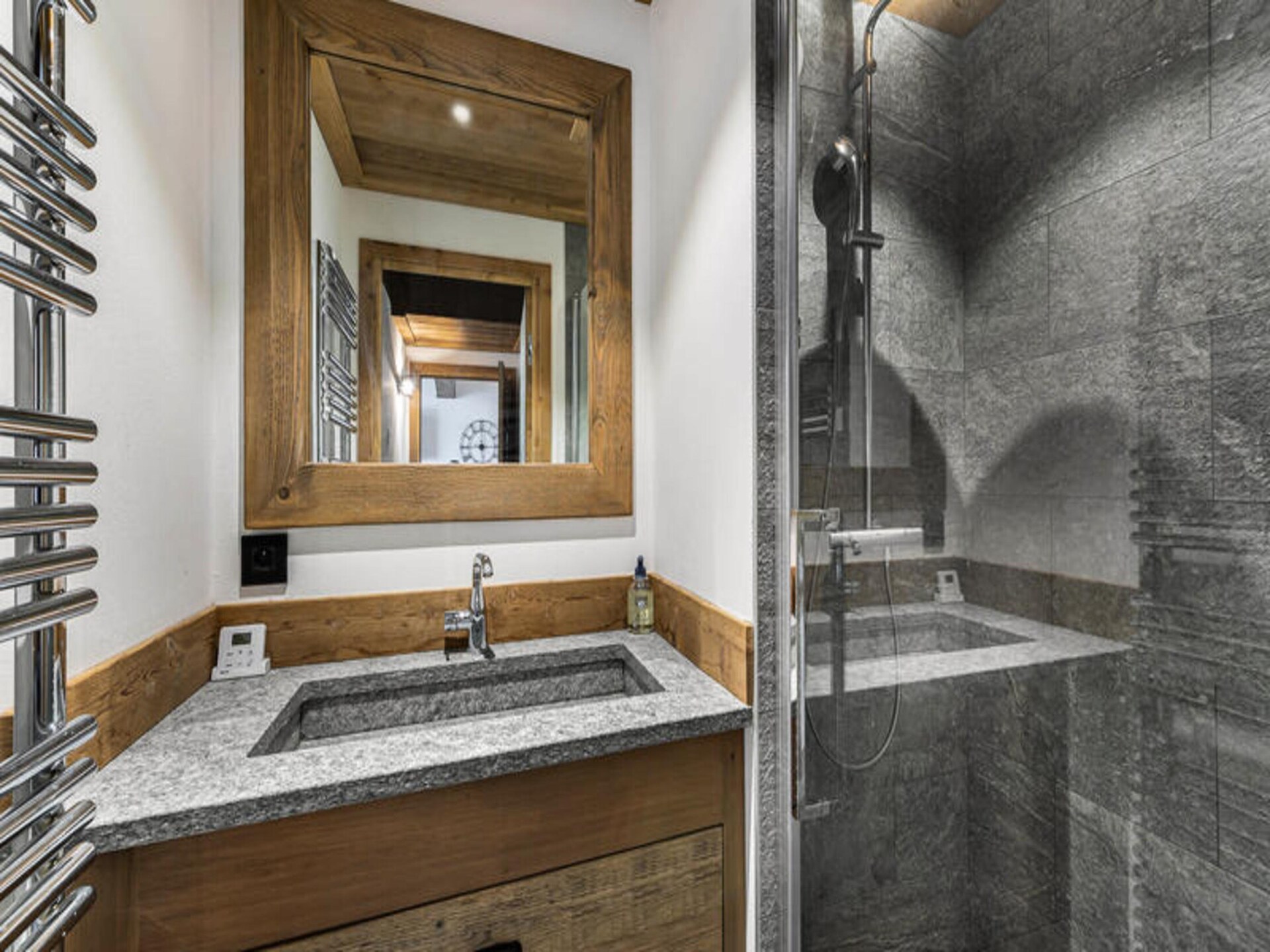 Ruim duplexappartement met hamam op 100m van de piste in Courchevel Le Praz - foto 23