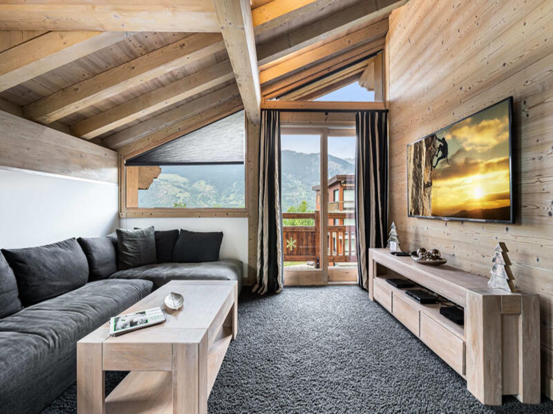 Luxueus 6-slaapkamer chalet met zwembad en sauna in Courchevel Le Praz - foto 2