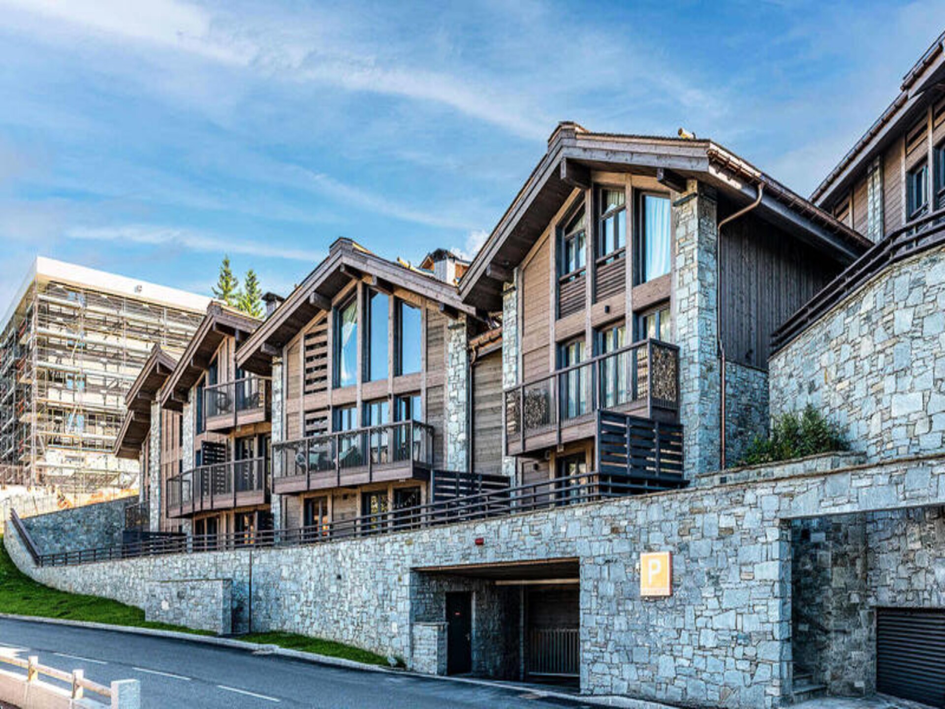 Chalet Alpamayor: 10-persoons luxe met sauna, hamam en directe piste-toegang - foto 1