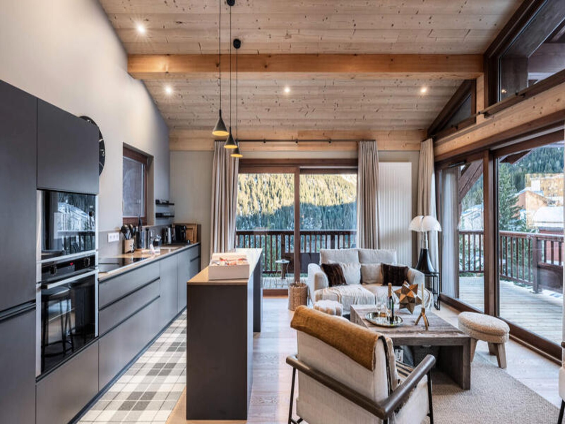 Luxe halfvrijstaand chalet voor 8 personen met sauna, vlakbij de Ariondaz-gondel - foto 7