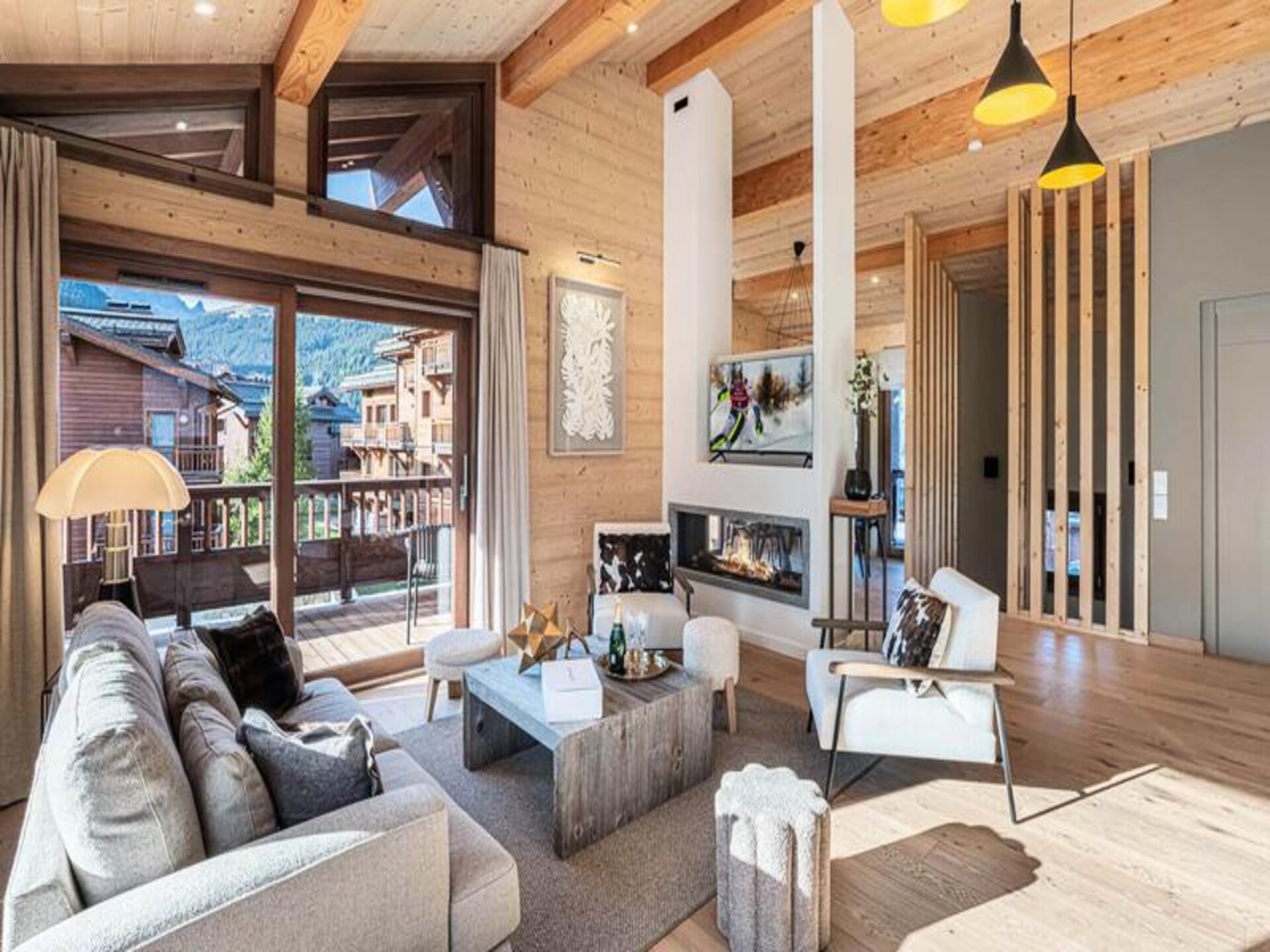 Luxe halfvrijstaand chalet voor 8 personen met sauna, vlakbij de Ariondaz-gondel - foto 8