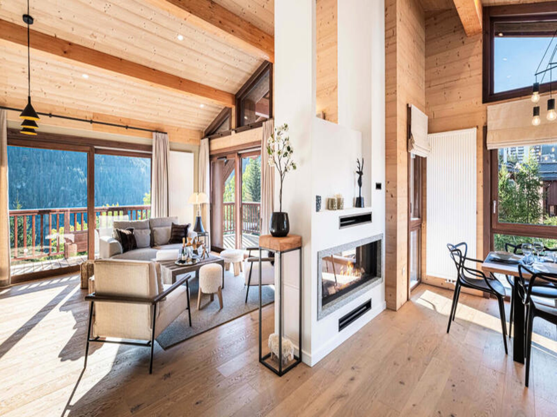 Luxe halfvrijstaand chalet voor 8 personen met sauna, vlakbij de Ariondaz-gondel - foto 10