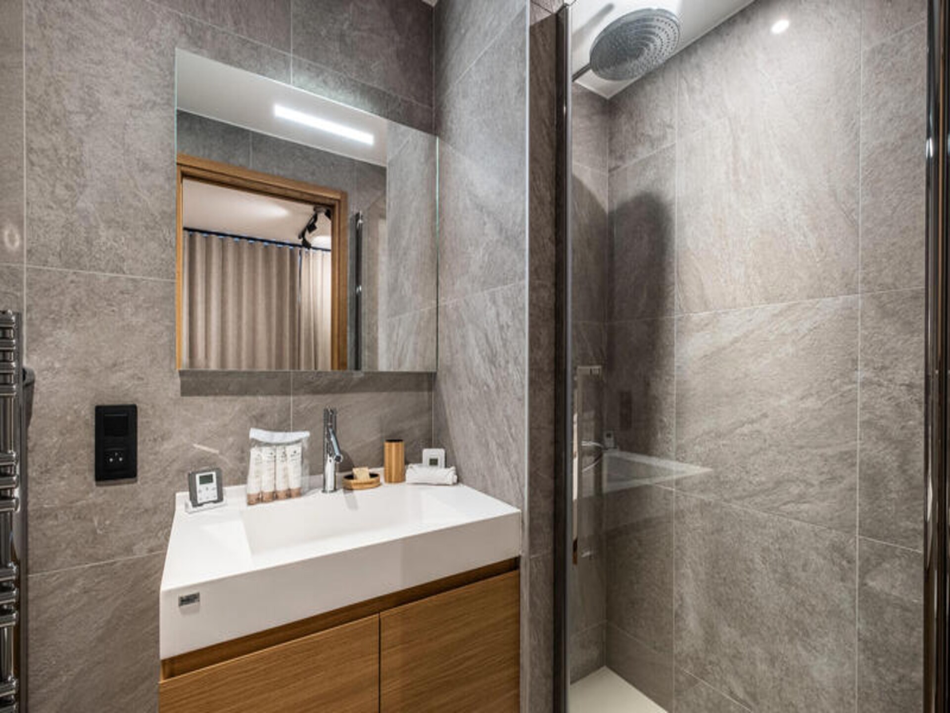 Ruim appartement met jacuzzi, vlakbij de piste in Courchevel Moriond - foto 18