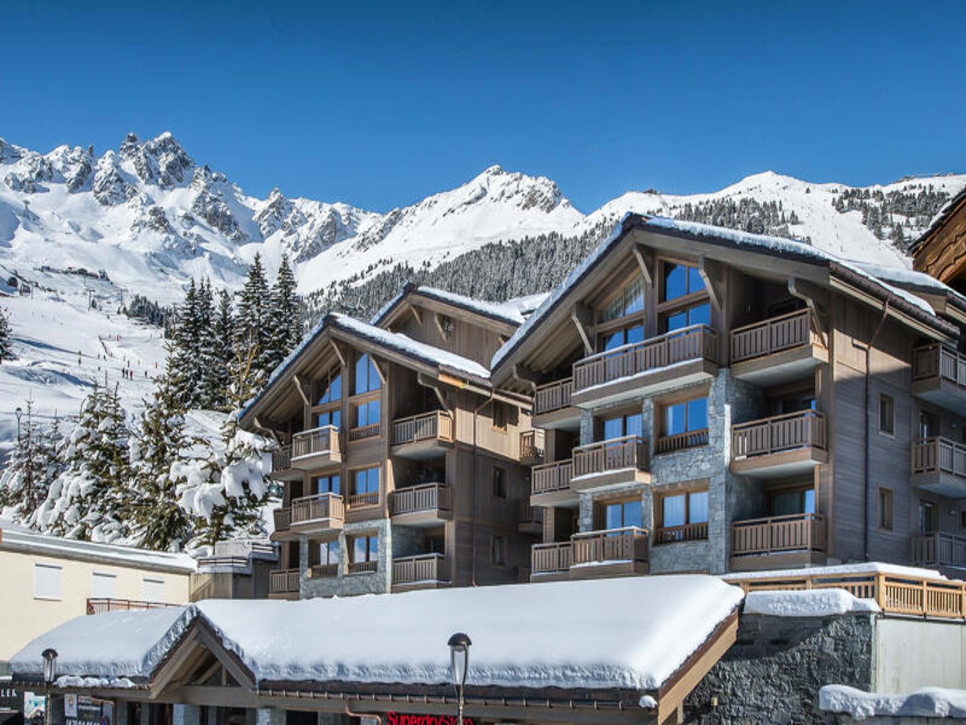 Ruim duplexappartement voor 8 personen op 150m van de piste in Courchevel - foto 3