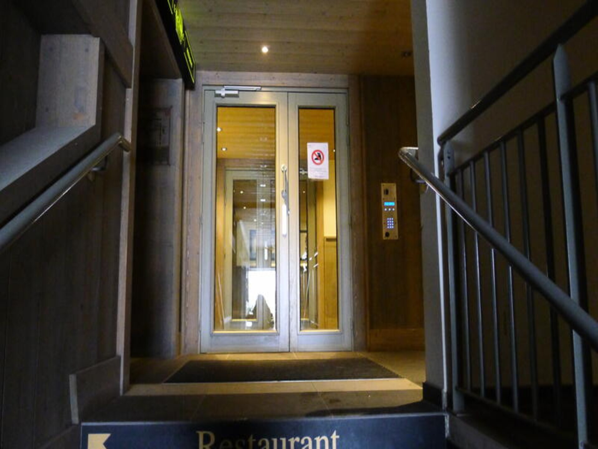 Ruim duplexappartement voor 8 personen op 150m van de piste in Courchevel - foto 4