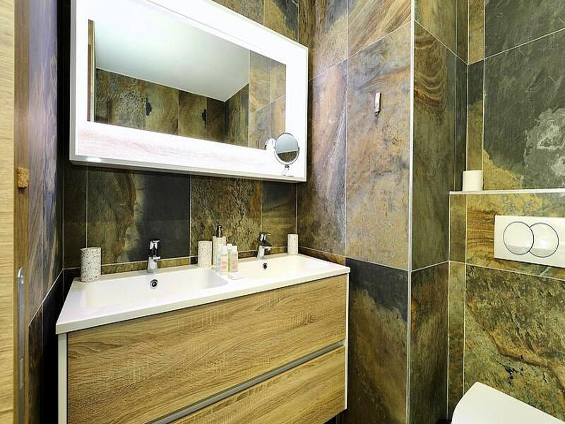 Penthouse in Courchevel Moriond met spabad, houtkachel en uitzicht - foto 20