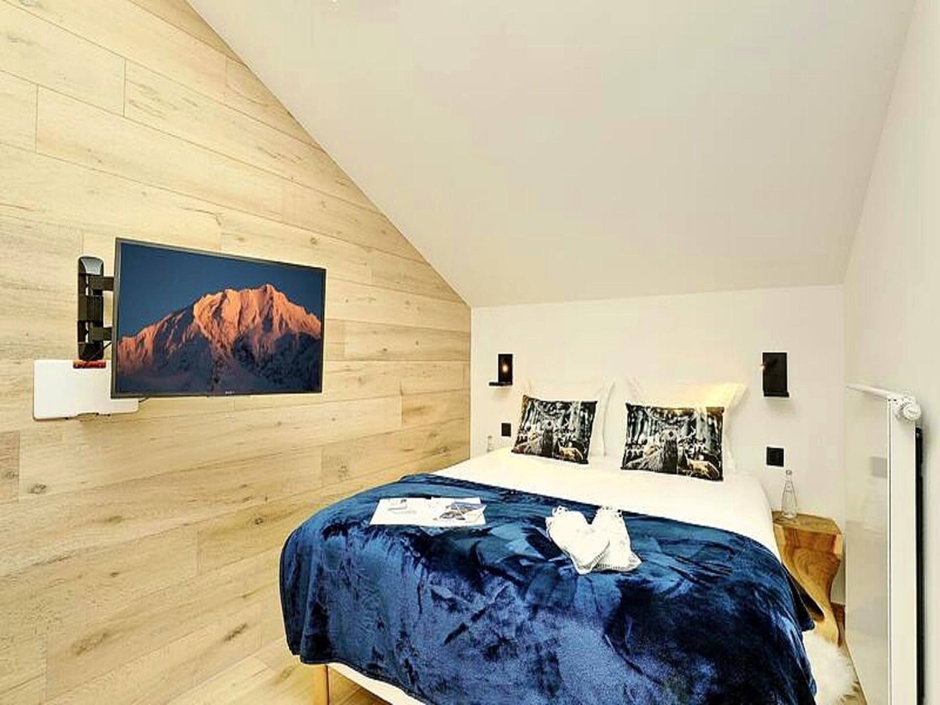 Penthouse in Courchevel Moriond met spabad, houtkachel en uitzicht - foto 14