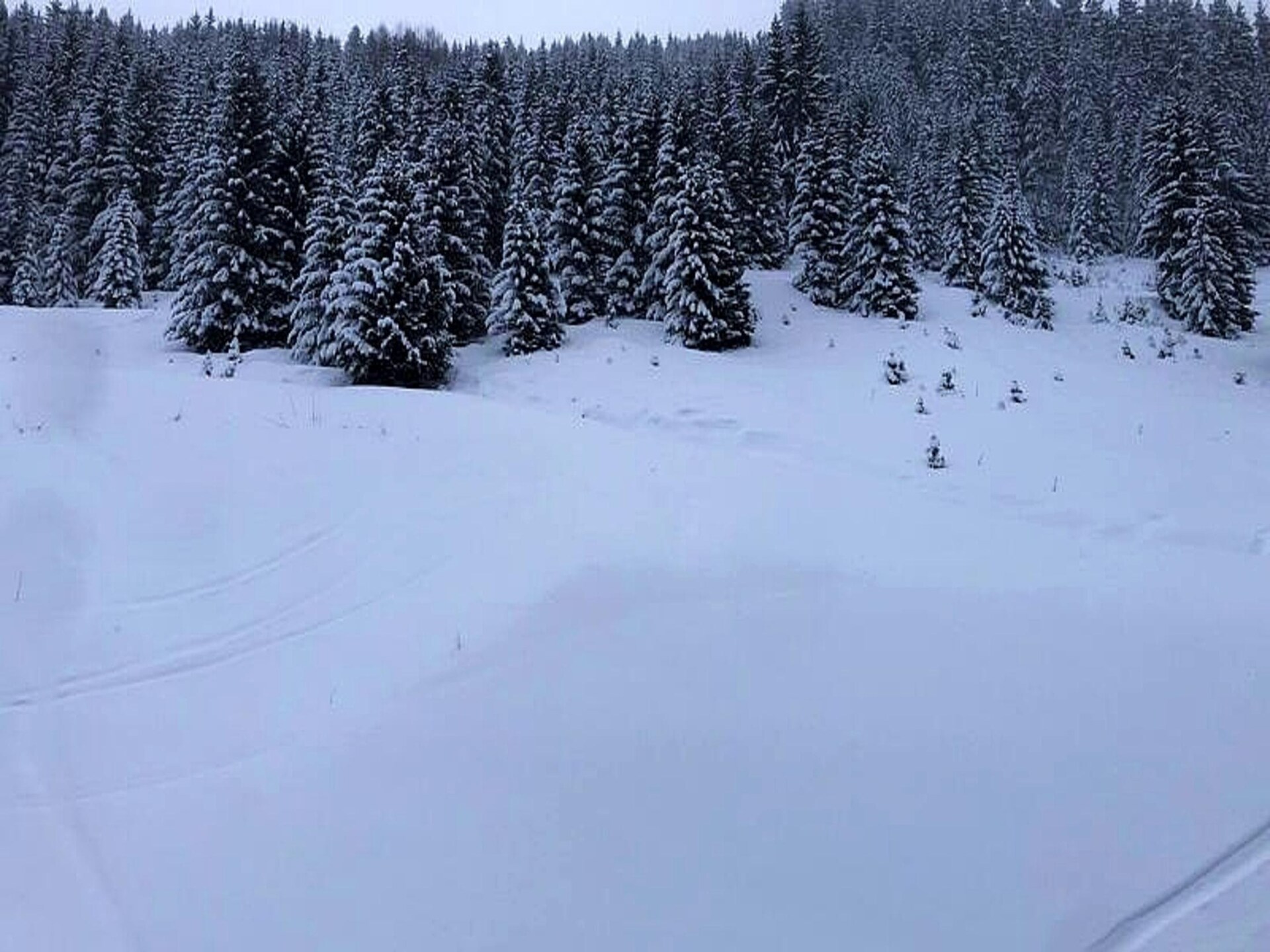 Penthouse in Courchevel Moriond met spabad, houtkachel en uitzicht - foto 27