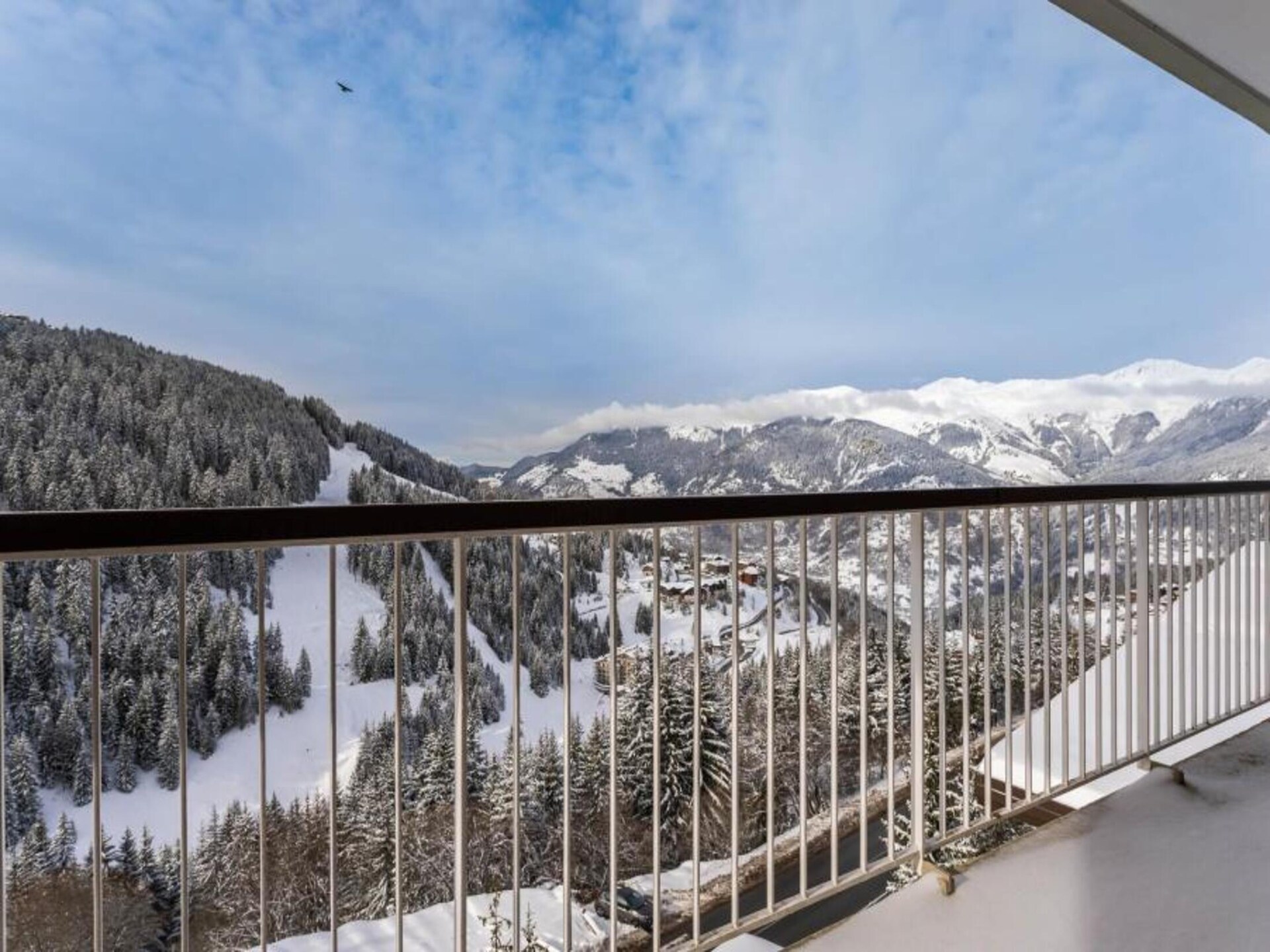 Penthouse in Courchevel Moriond met spabad, houtkachel en uitzicht - foto 32
