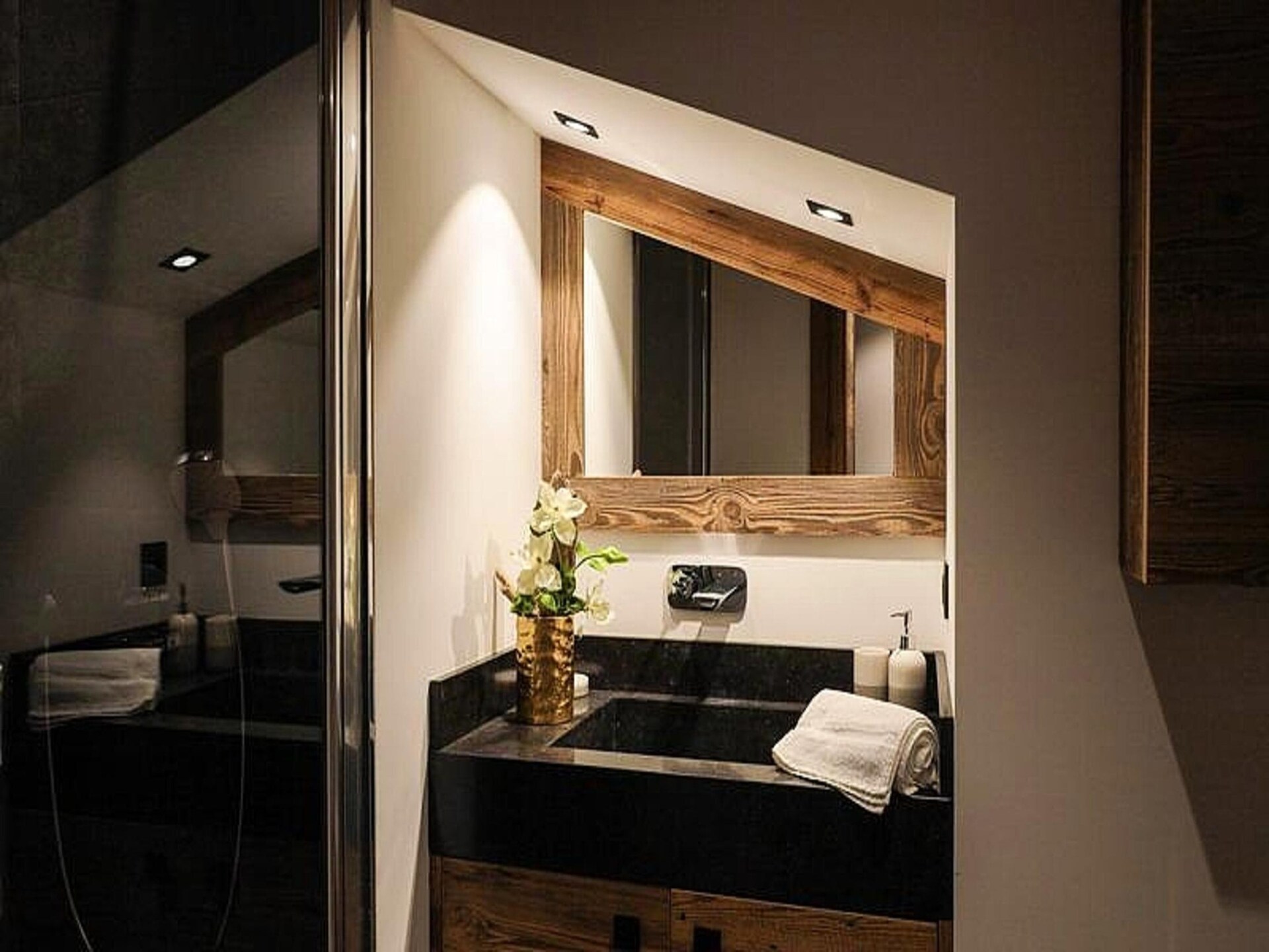 Luxe zolderpenthouse voor 8 personen, 100m van de gondel in Courchevel - foto 16