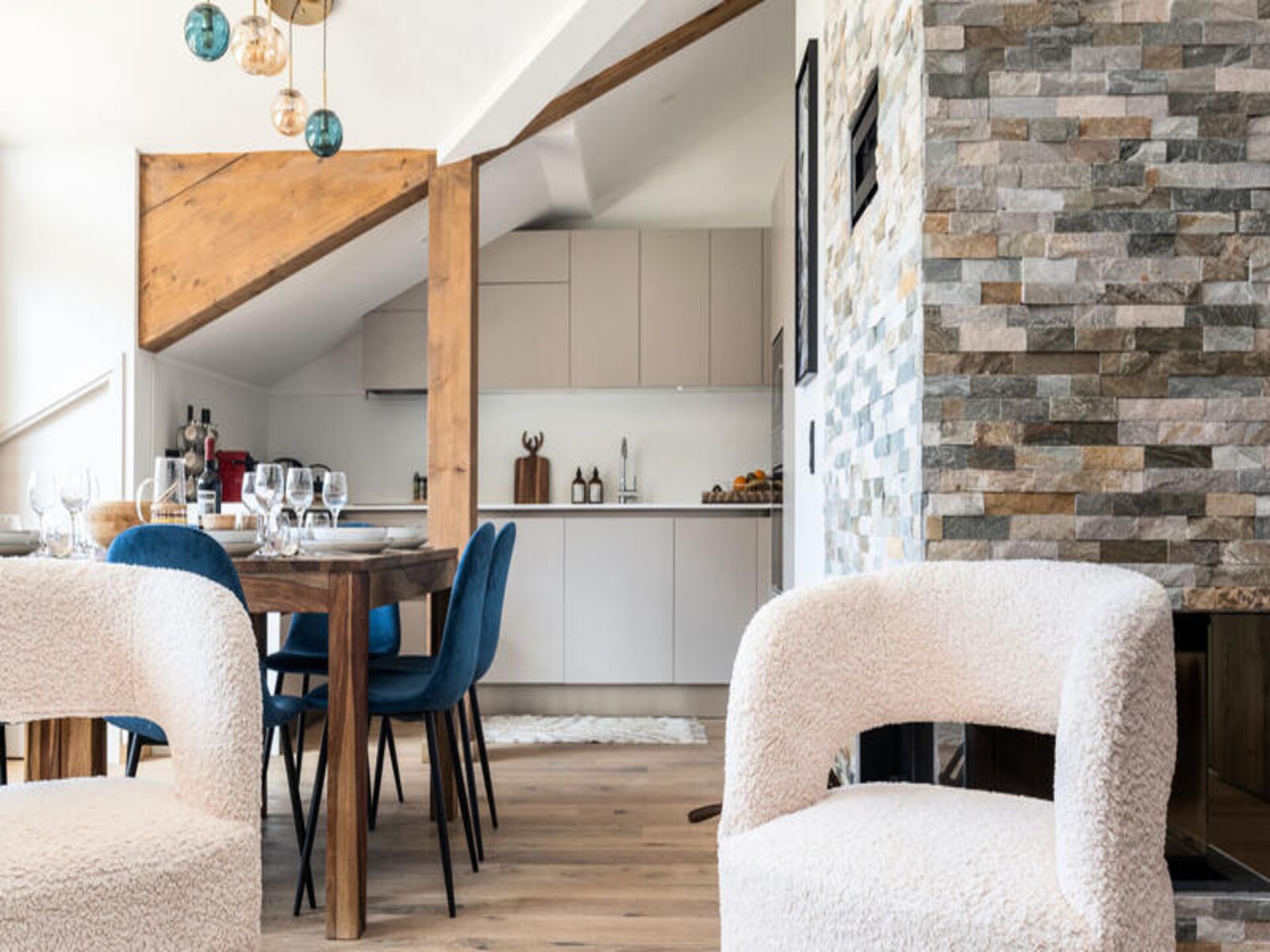 Penthouse voor 8 personen met open haard vlakbij de piste in Courchevel - foto 11