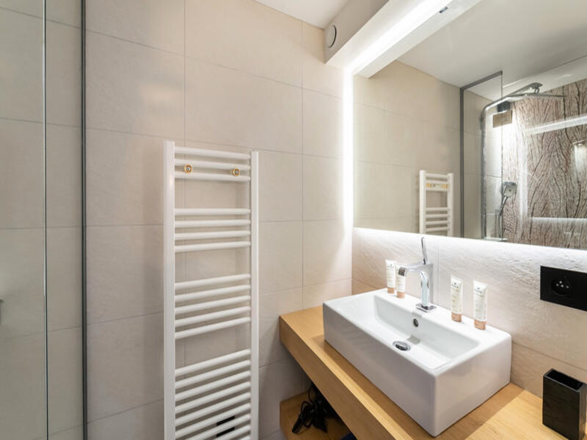 Ruim triplexappartement 111m², 4 suites, direct aan de piste in Courchevel 1850 - foto 17