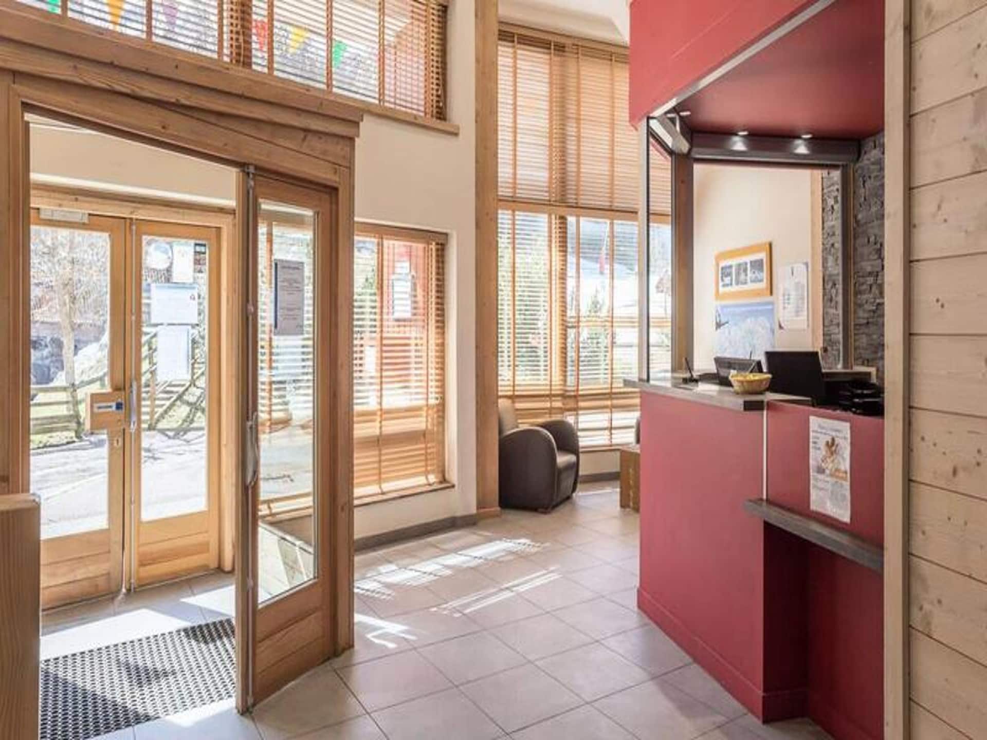 Knus appartement aan de piste in La Tania, 4 personen - foto 8