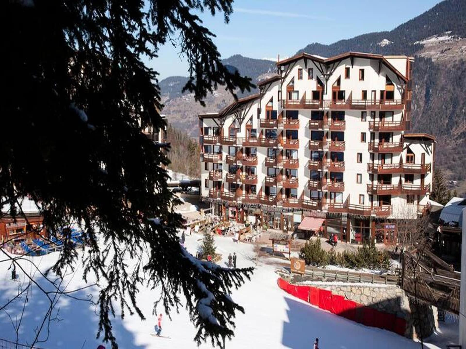 Knus appartement aan de piste in La Tania, 4 personen - foto 20