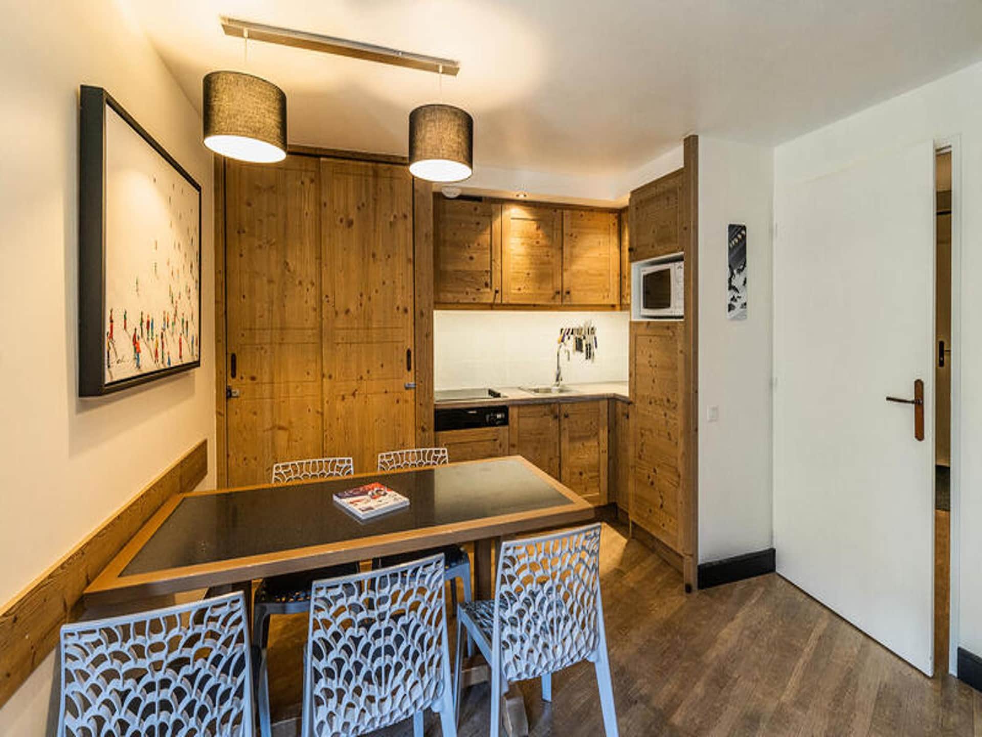 Knus appartement aan de piste in La Tania, 4 personen - foto 13