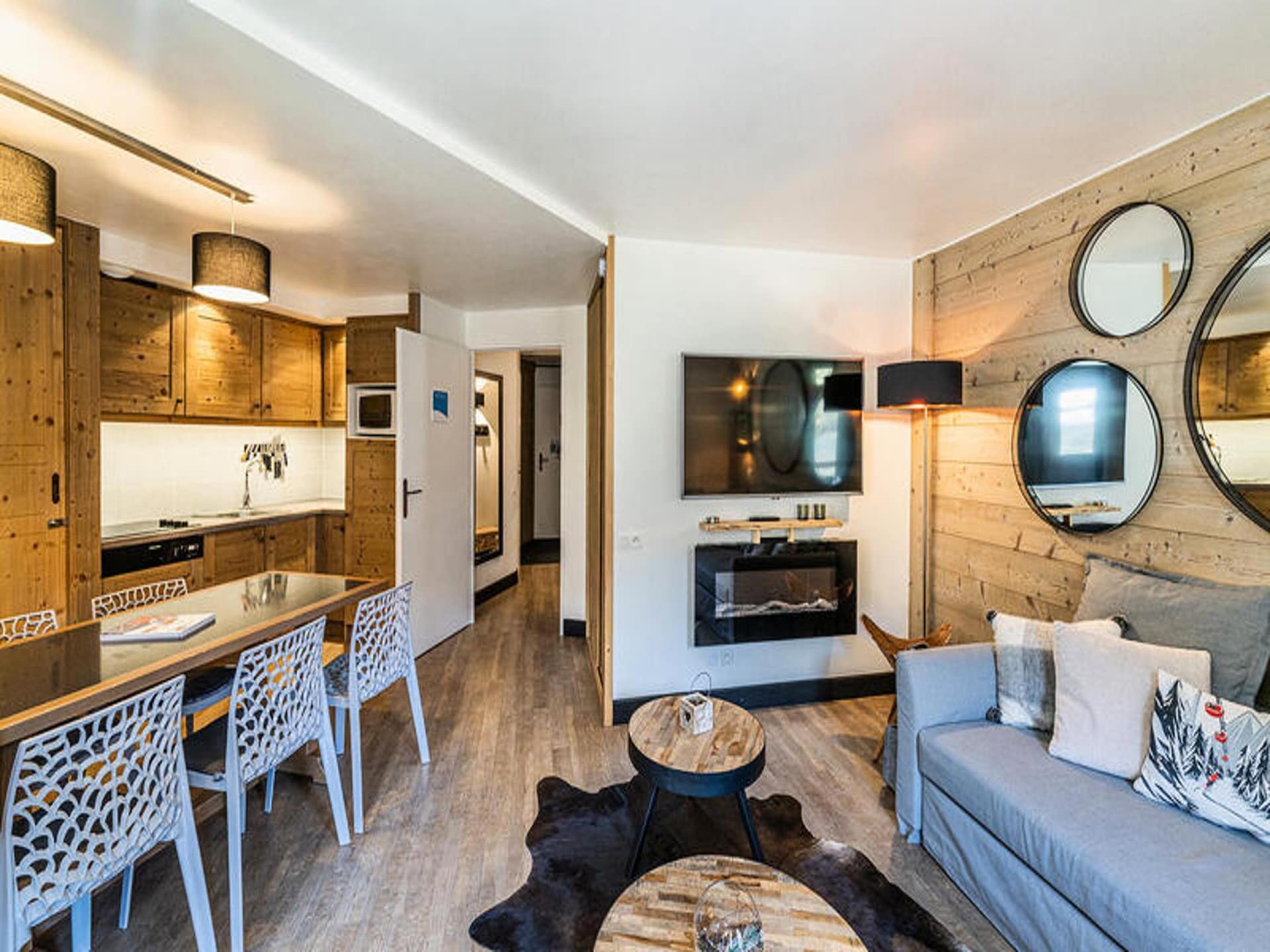 Knus appartement aan de piste in La Tania, 4 personen - foto 28