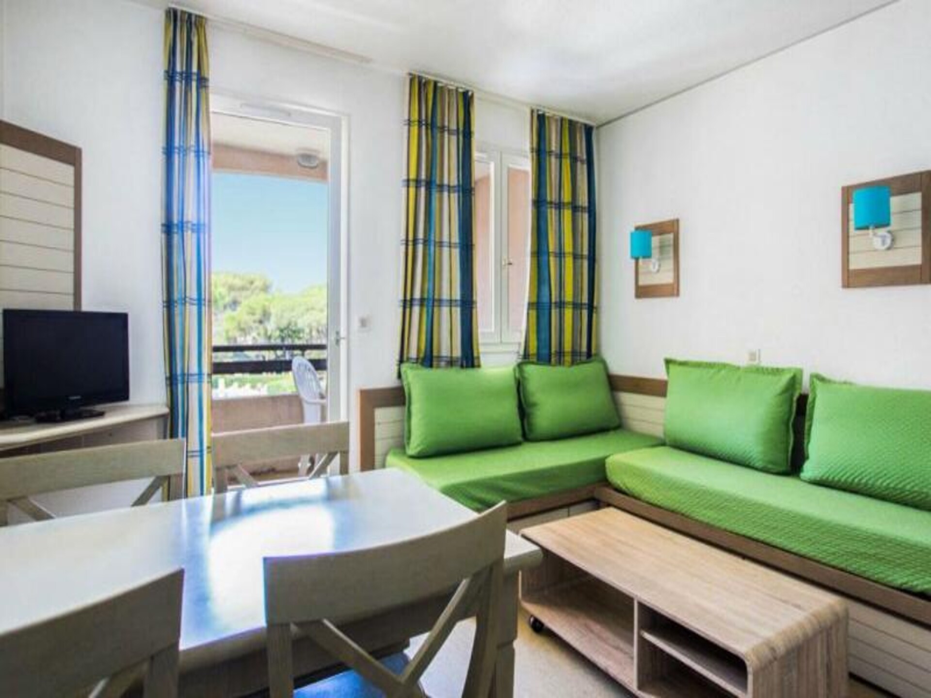 Knus appartement voor 4 in Saint-Raphaël met zwembad, nabij stranden - foto 21