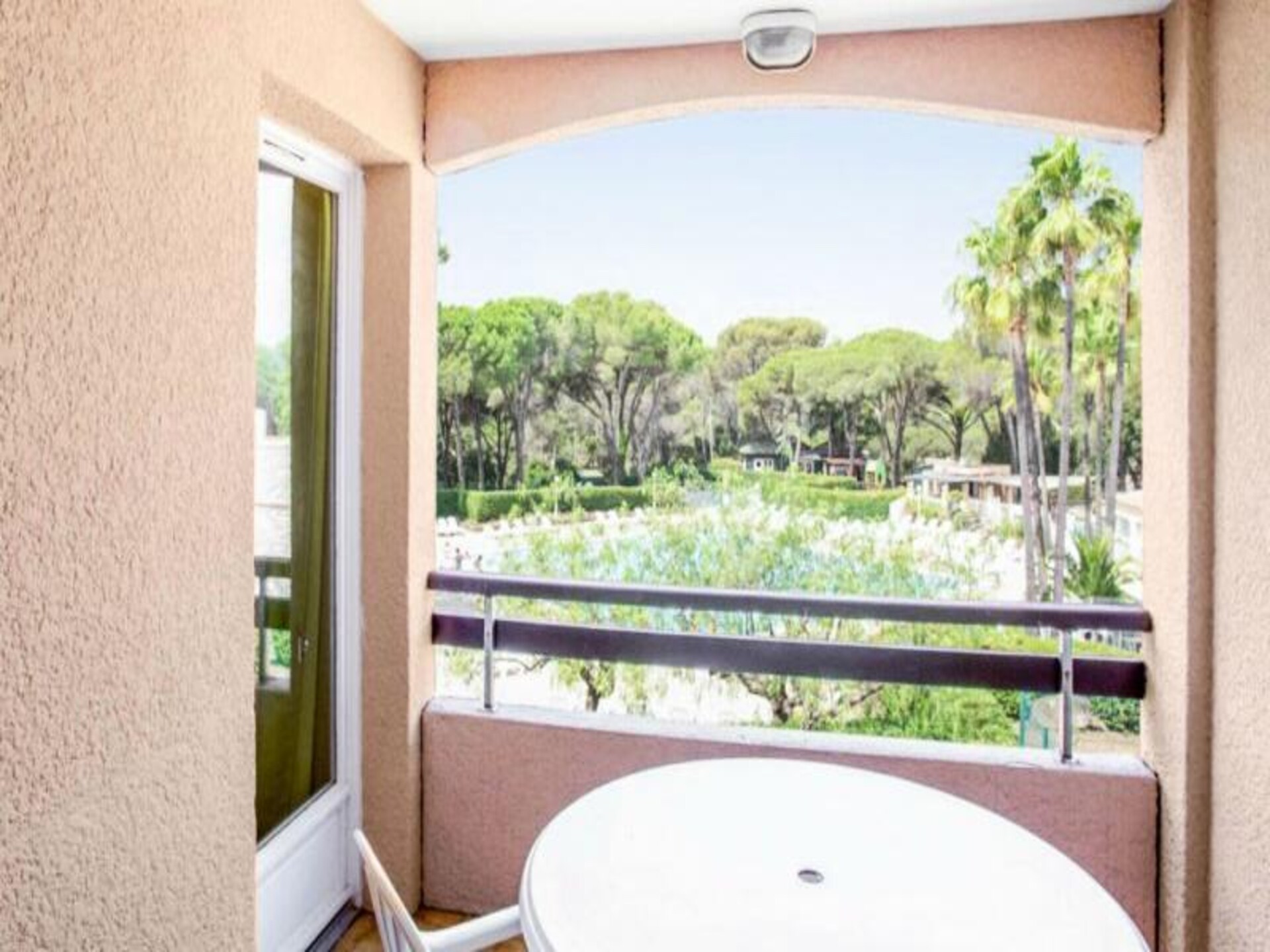 Zonnig appartement voor 6 bij de Côte d'Azur met zwembad - foto 20