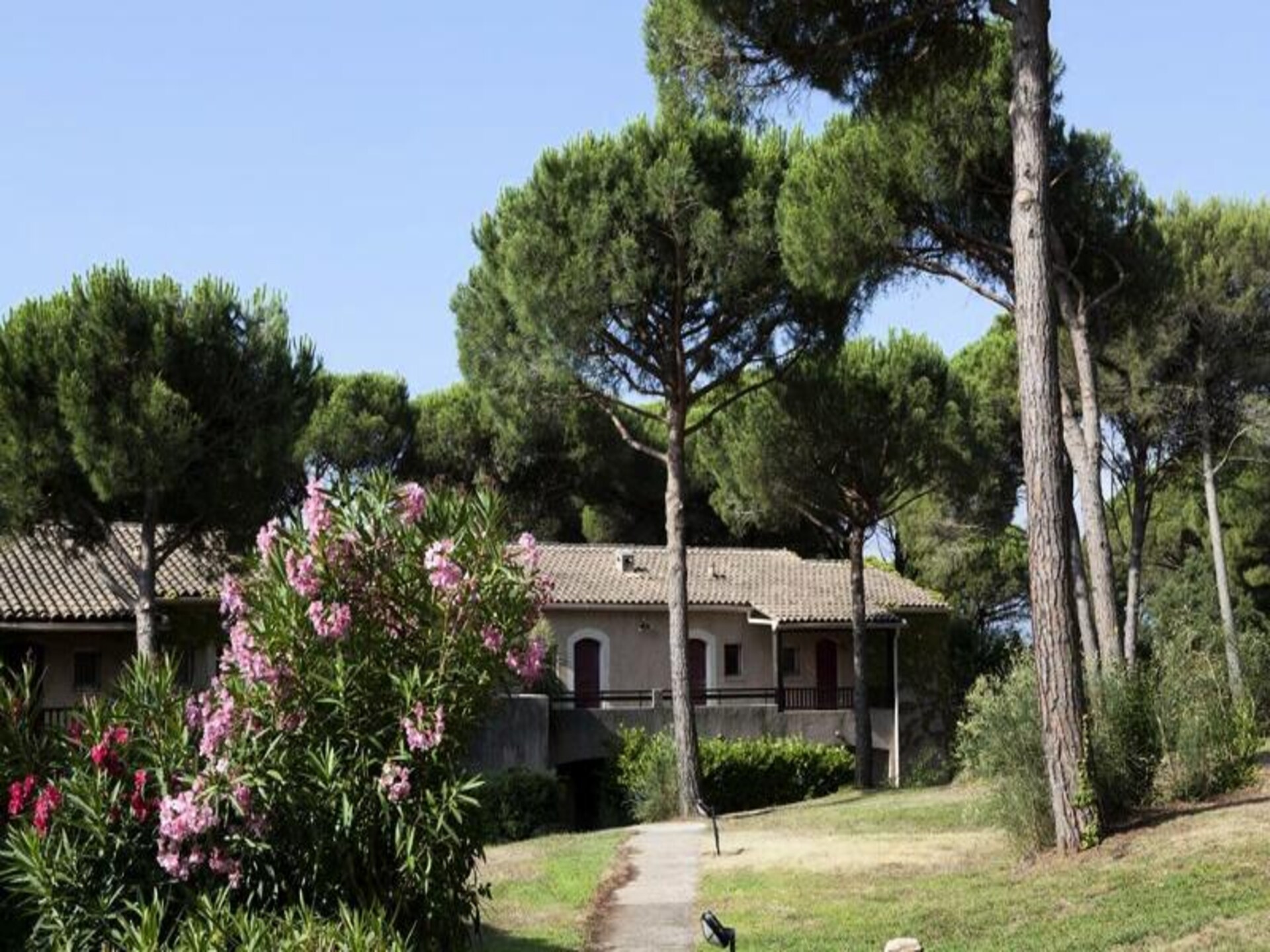 Knus appartement voor 6 personen bij Saint-Raphaël met zwembad - foto 5