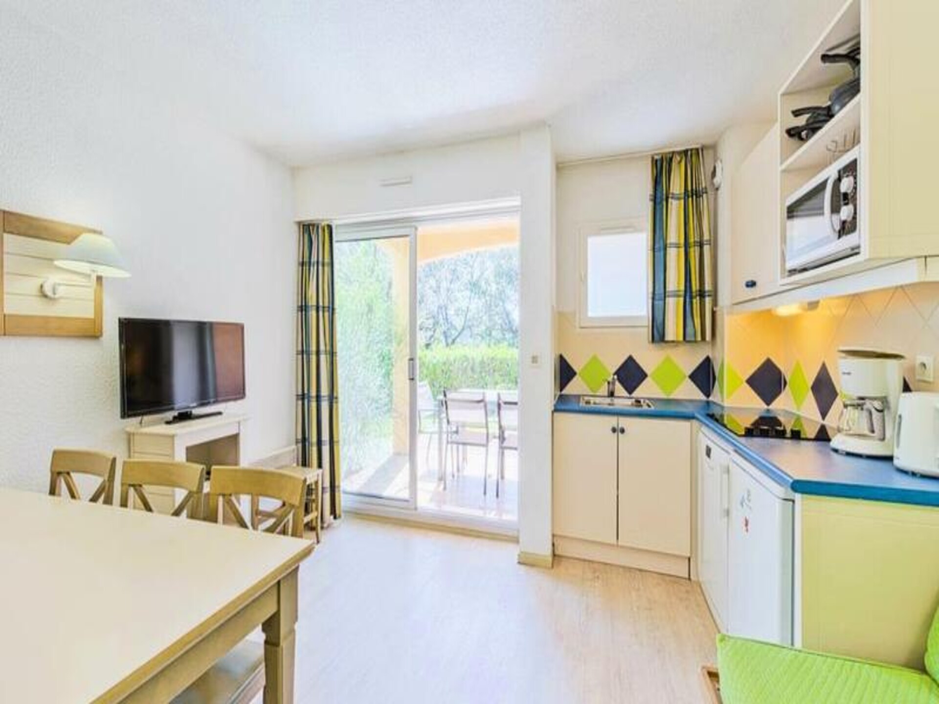 Knus appartement voor 6 personen bij Saint-Raphaël met zwembad - foto 20