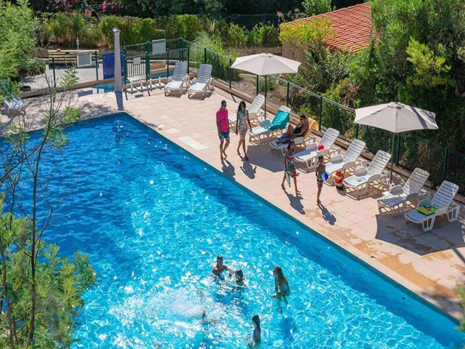 Knus appartement voor 4 in Saint-Raphaël met zwembad en tuin - foto 11