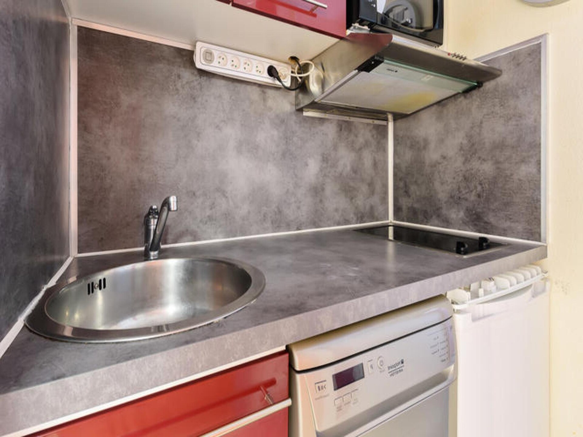 Appartement aan de piste met balkon en uitzicht op de Tourmalet - foto 11