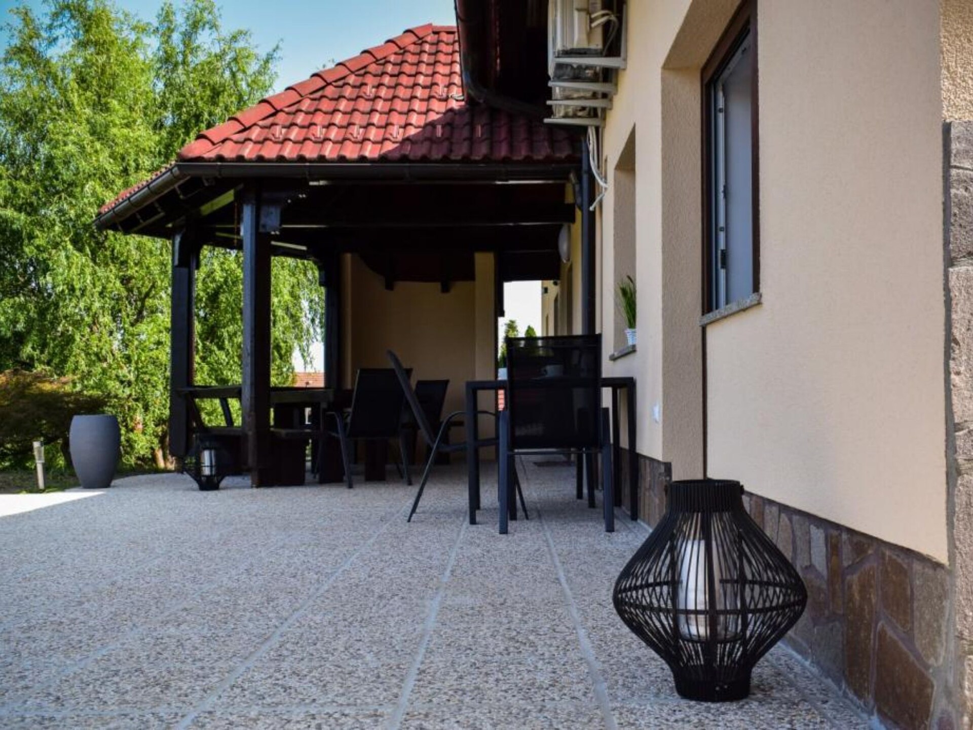 Rustiek appartement in Brežice met rivierzicht en paardrijmogelijkheden - foto 39