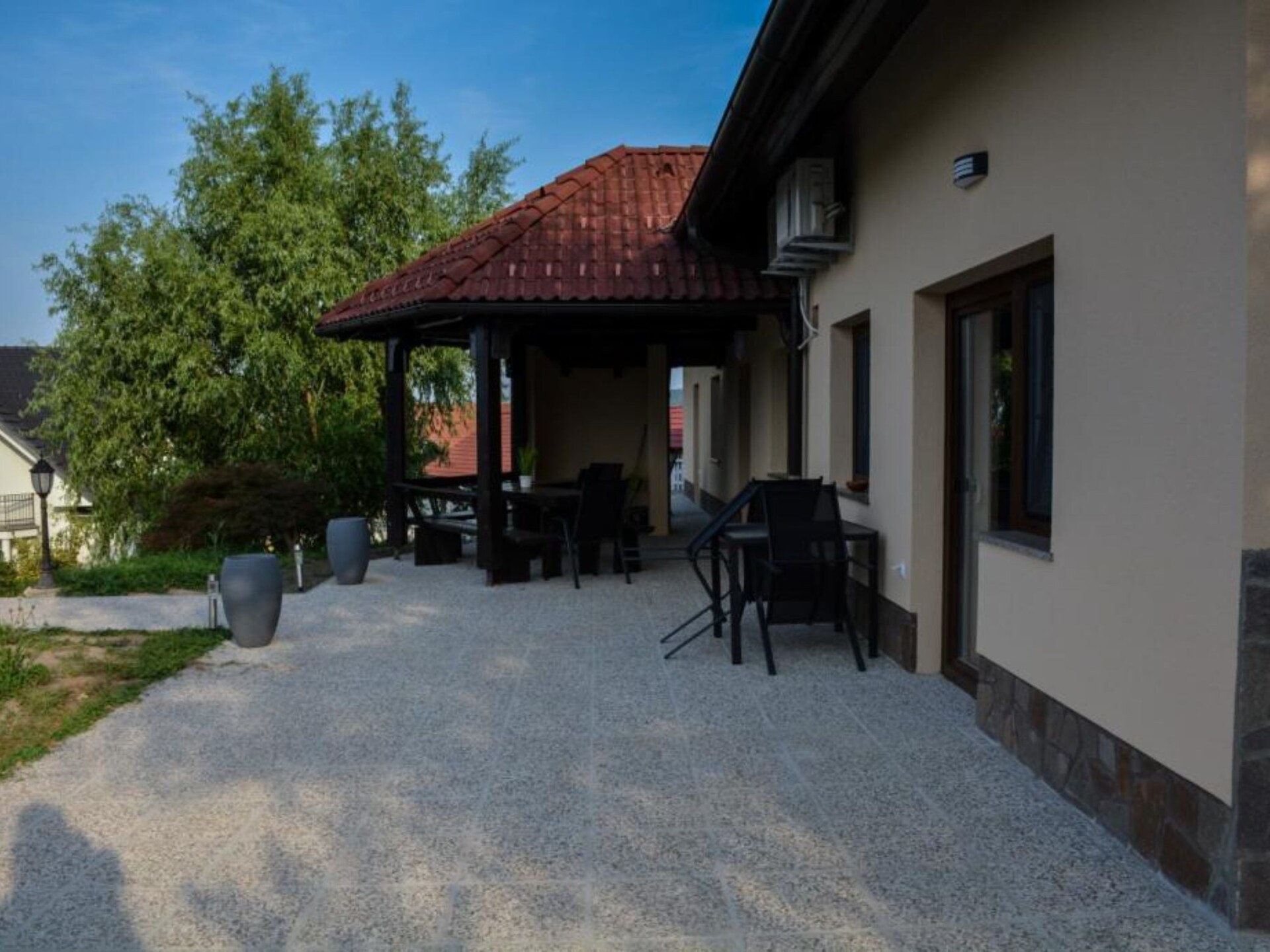 Rustiek appartement in Brežice met rivierzicht en paardrijmogelijkheden - foto 37