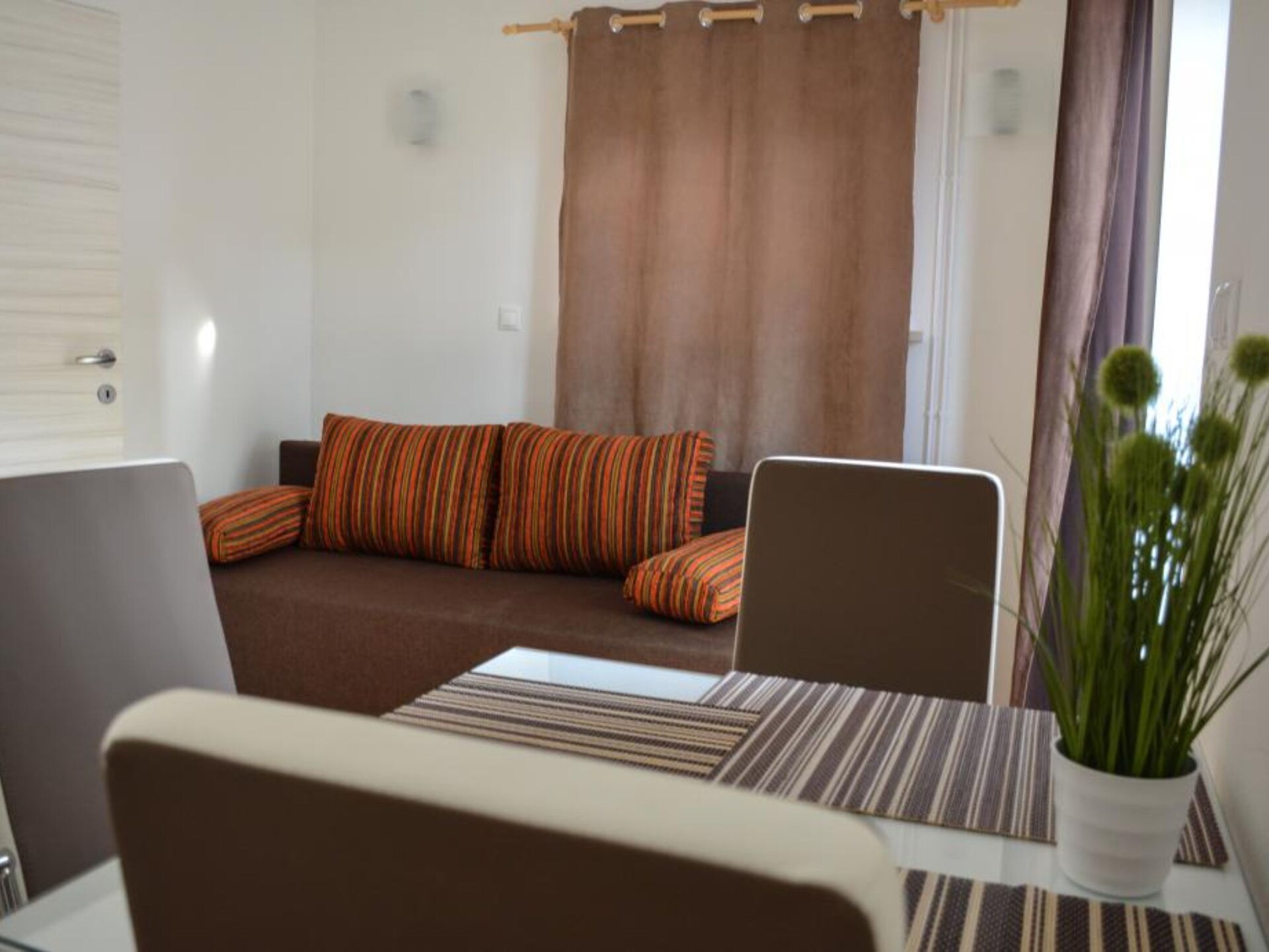 Rustiek appartement in Brežice met rivierzicht en paardrijmogelijkheden - foto 4
