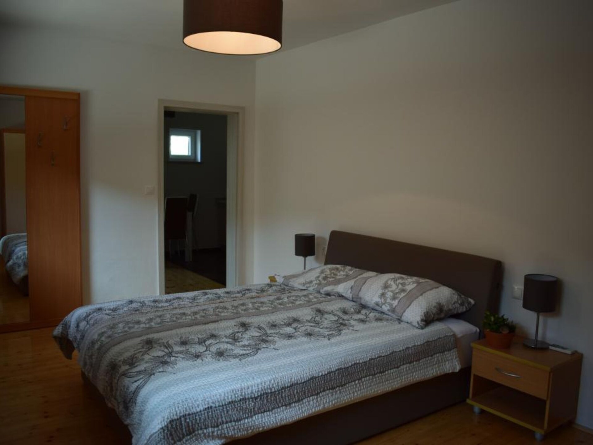 Rustiek appartement in Brežice met rivierzicht en paardrijmogelijkheden - foto 11