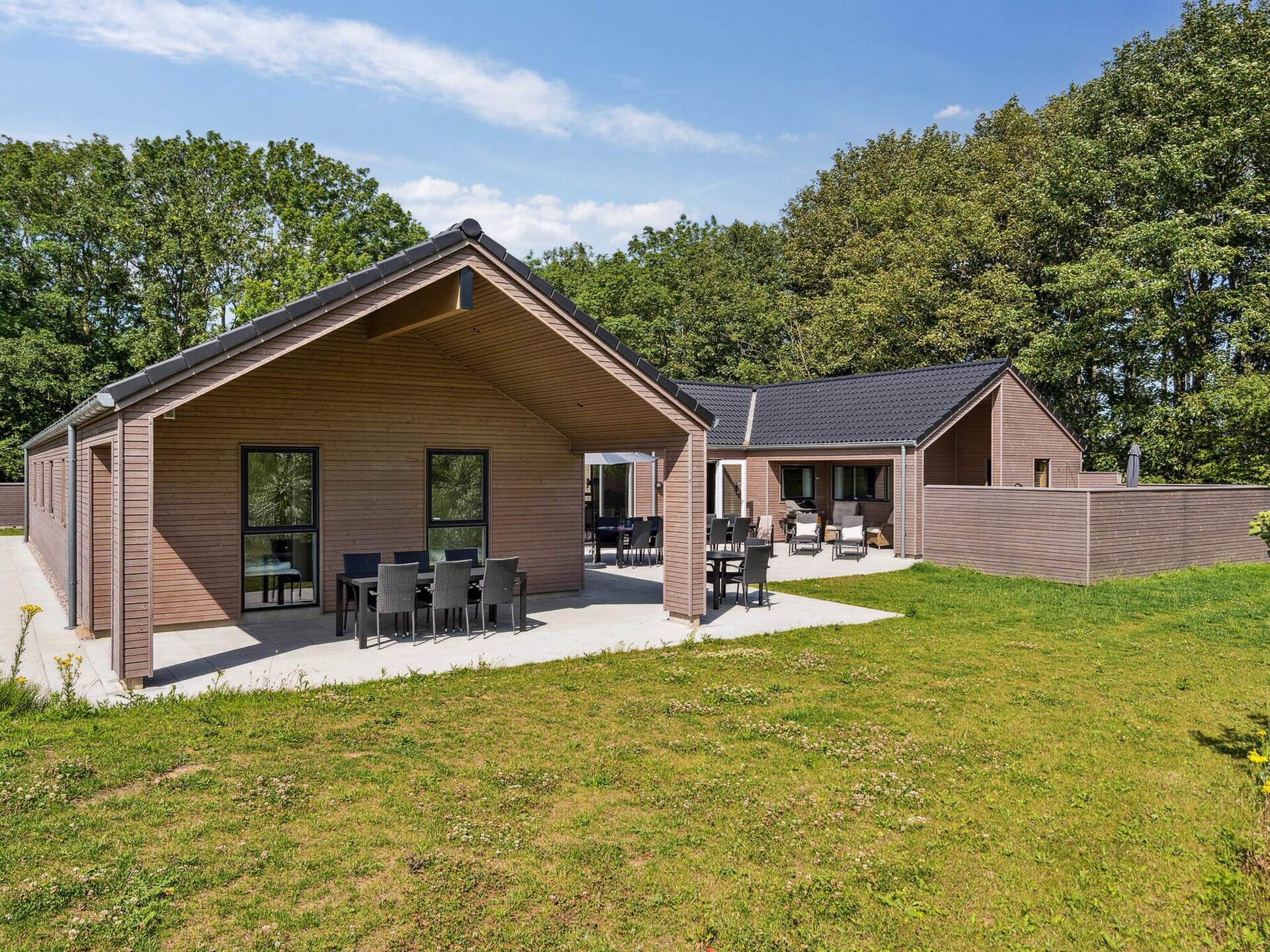 Groots vakantiehuis voor 24 personen aan de golfbaan bij Sydals - foto 1