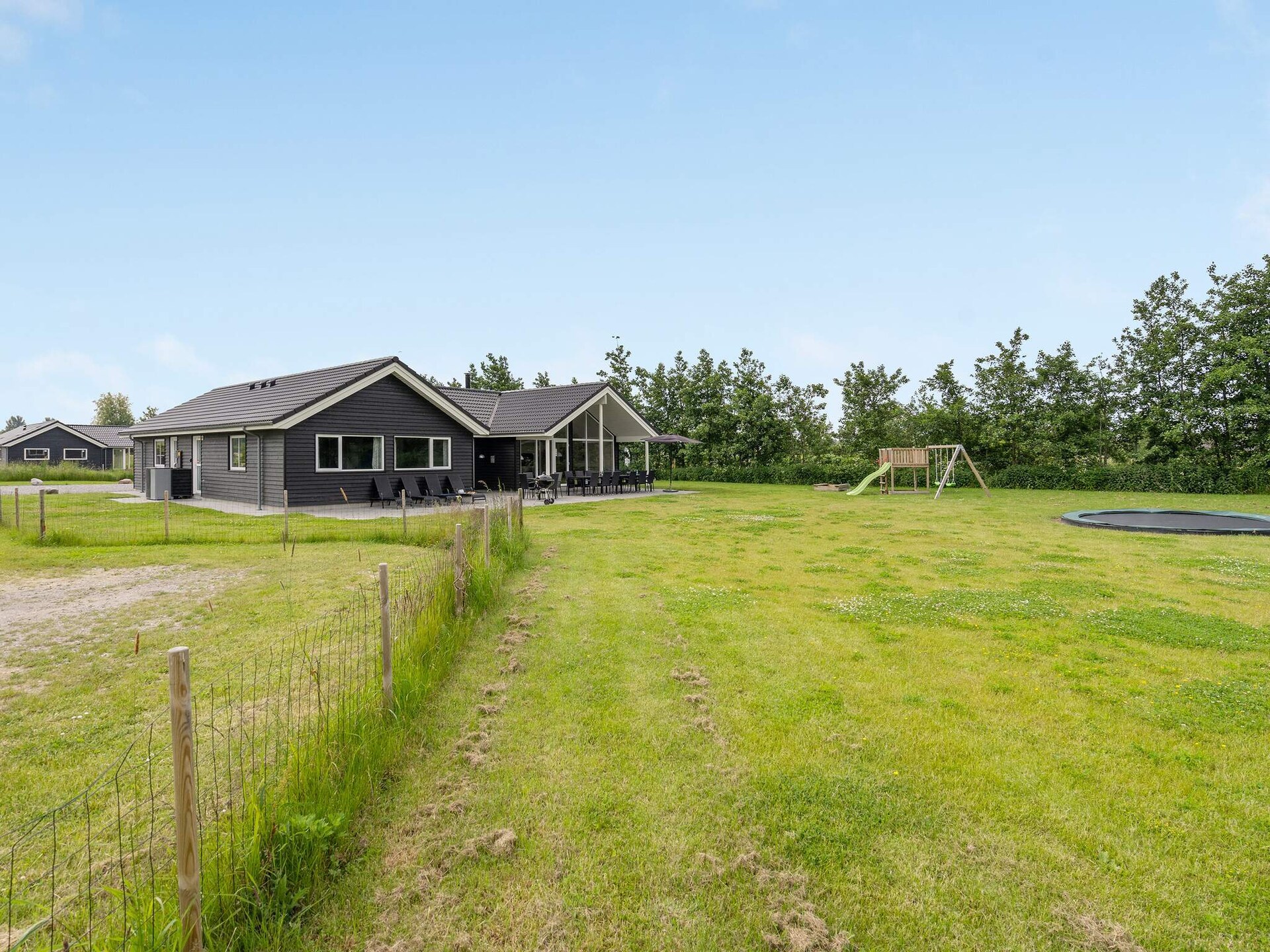 Op 900 m van zee: luxe vakantiehuis in Idestrup voor 16 personen - foto 11