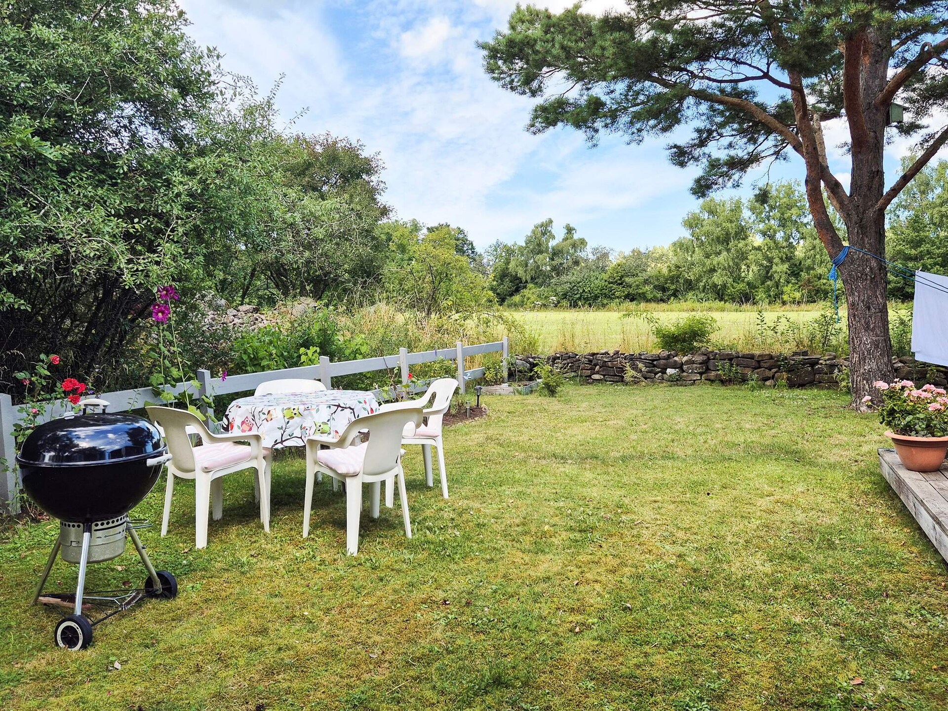 Rustgevend vakantiehuis in het bos van Färjestaden, Öland - foto 2