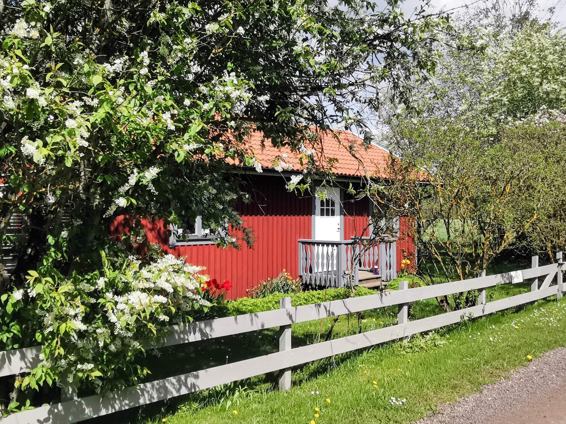 Rustgevend vakantiehuis in het bos van Färjestaden, Öland - foto 5