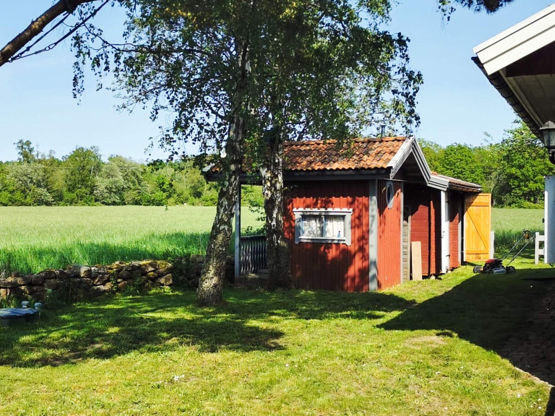 Rustgevend vakantiehuis in het bos van Färjestaden, Öland - foto 6
