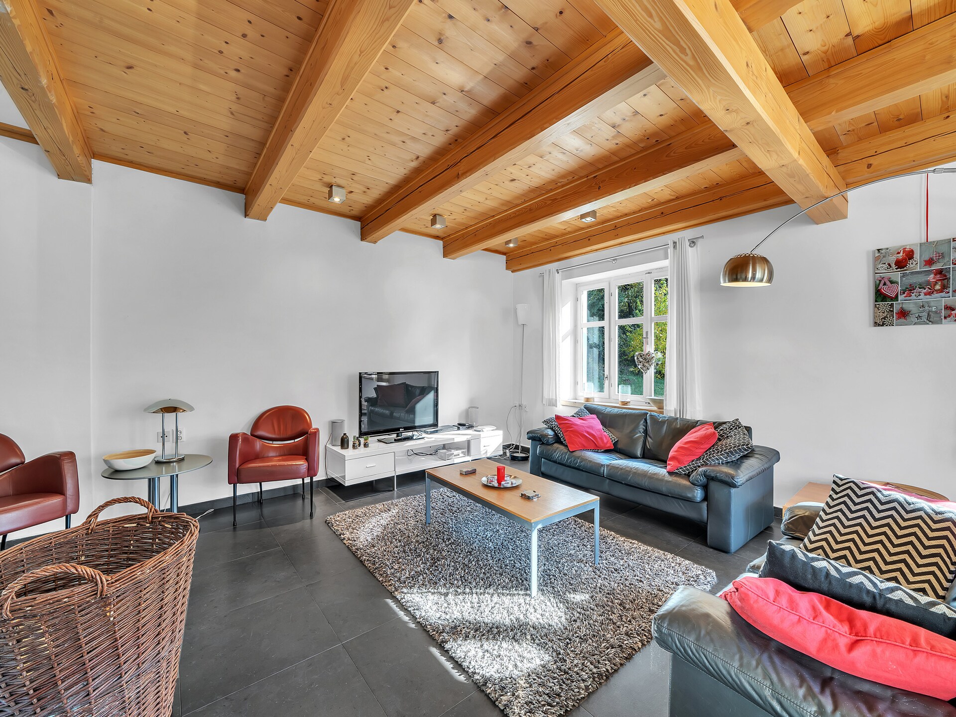 Moderne 11-persoons villa met privézwembad aan de golfbaan in Mladé Buky - foto 11