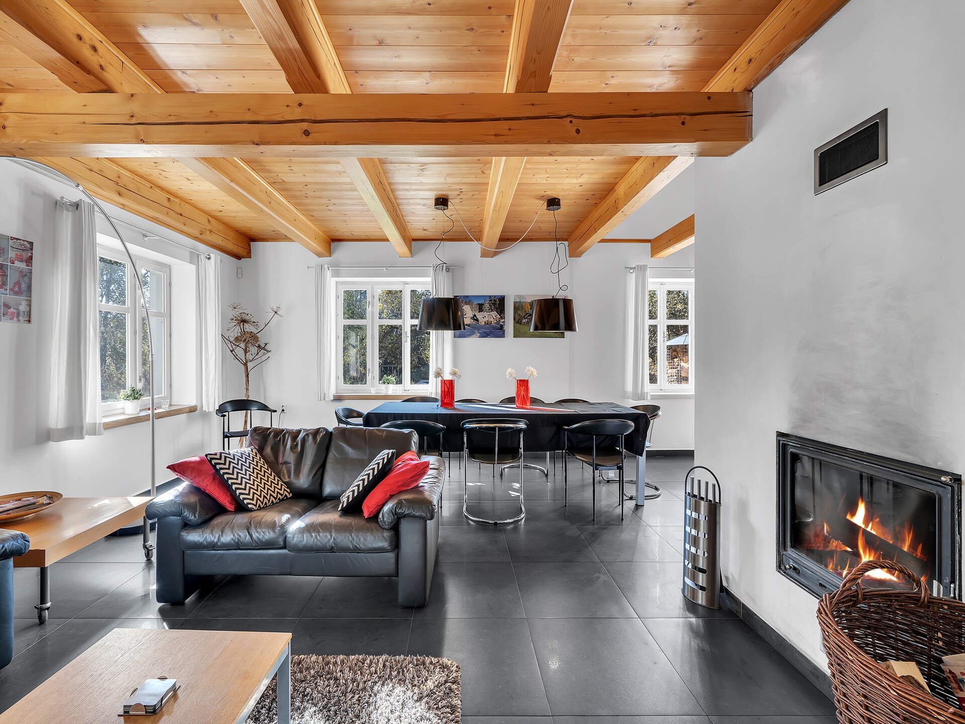 Moderne 11-persoons villa met privézwembad aan de golfbaan in Mladé Buky - foto 14