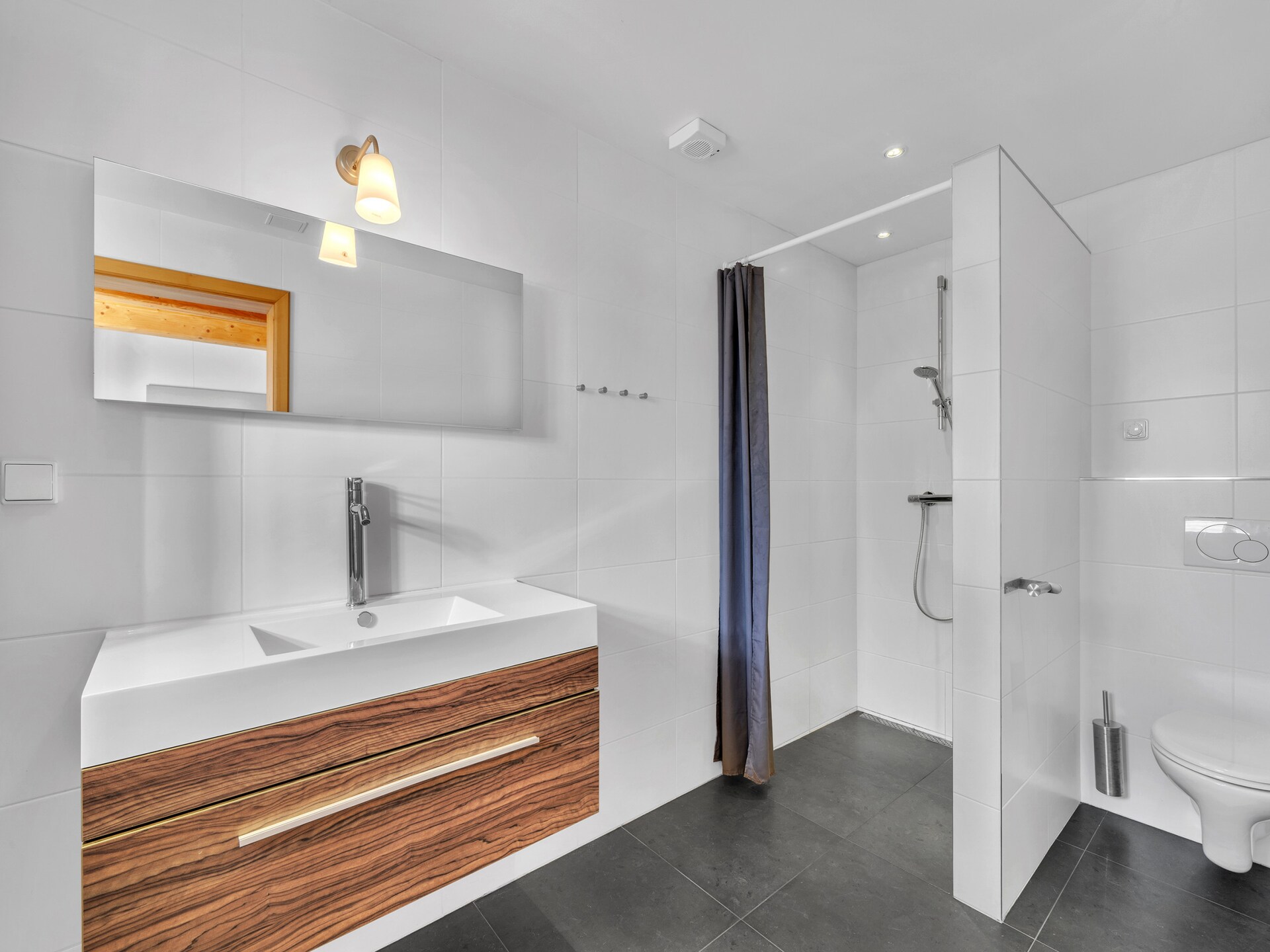Moderne 11-persoons villa met privézwembad aan de golfbaan in Mladé Buky - foto 33