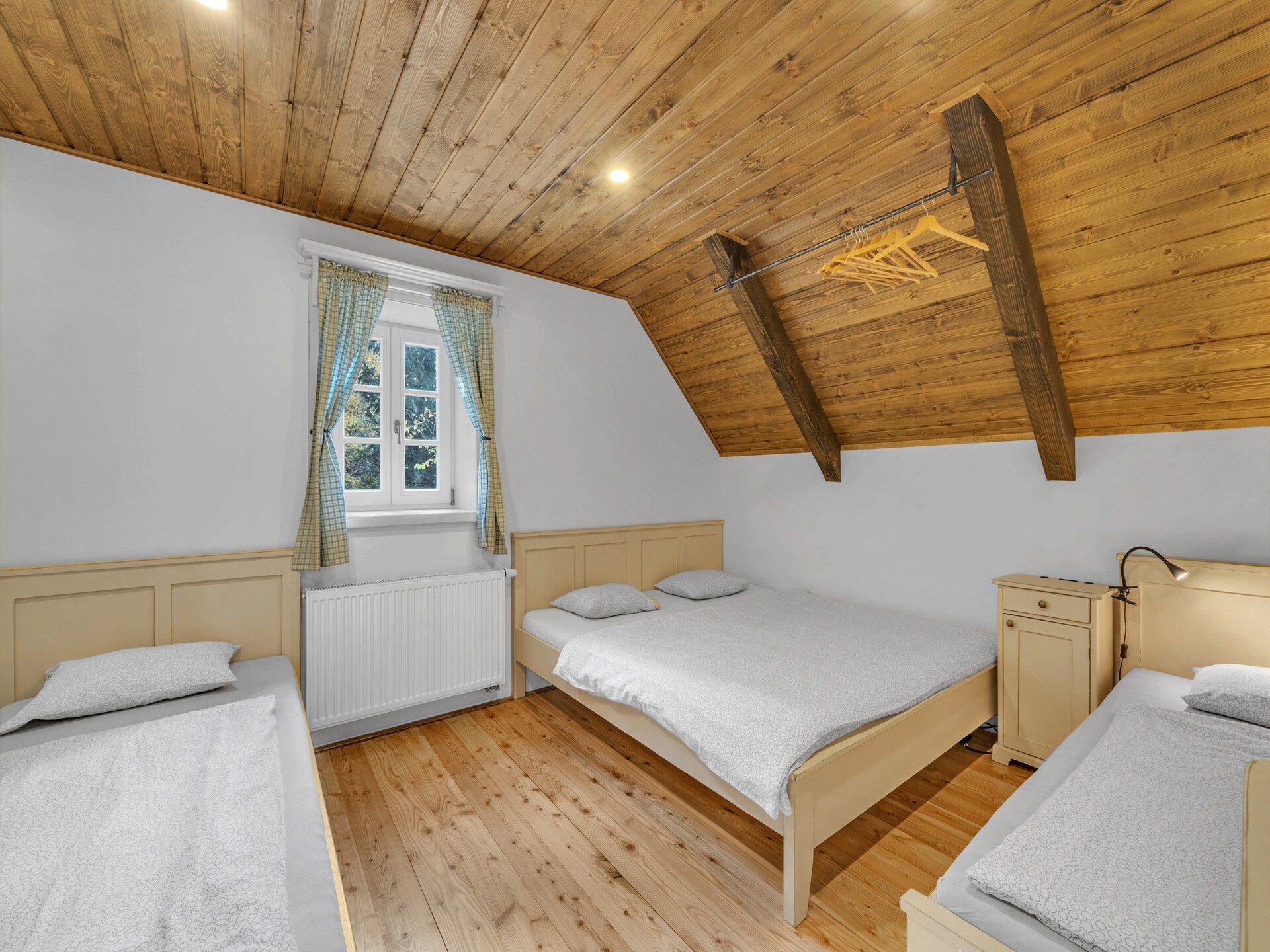 Ruime villa in Horní Maršov voor 20 personen - foto 24