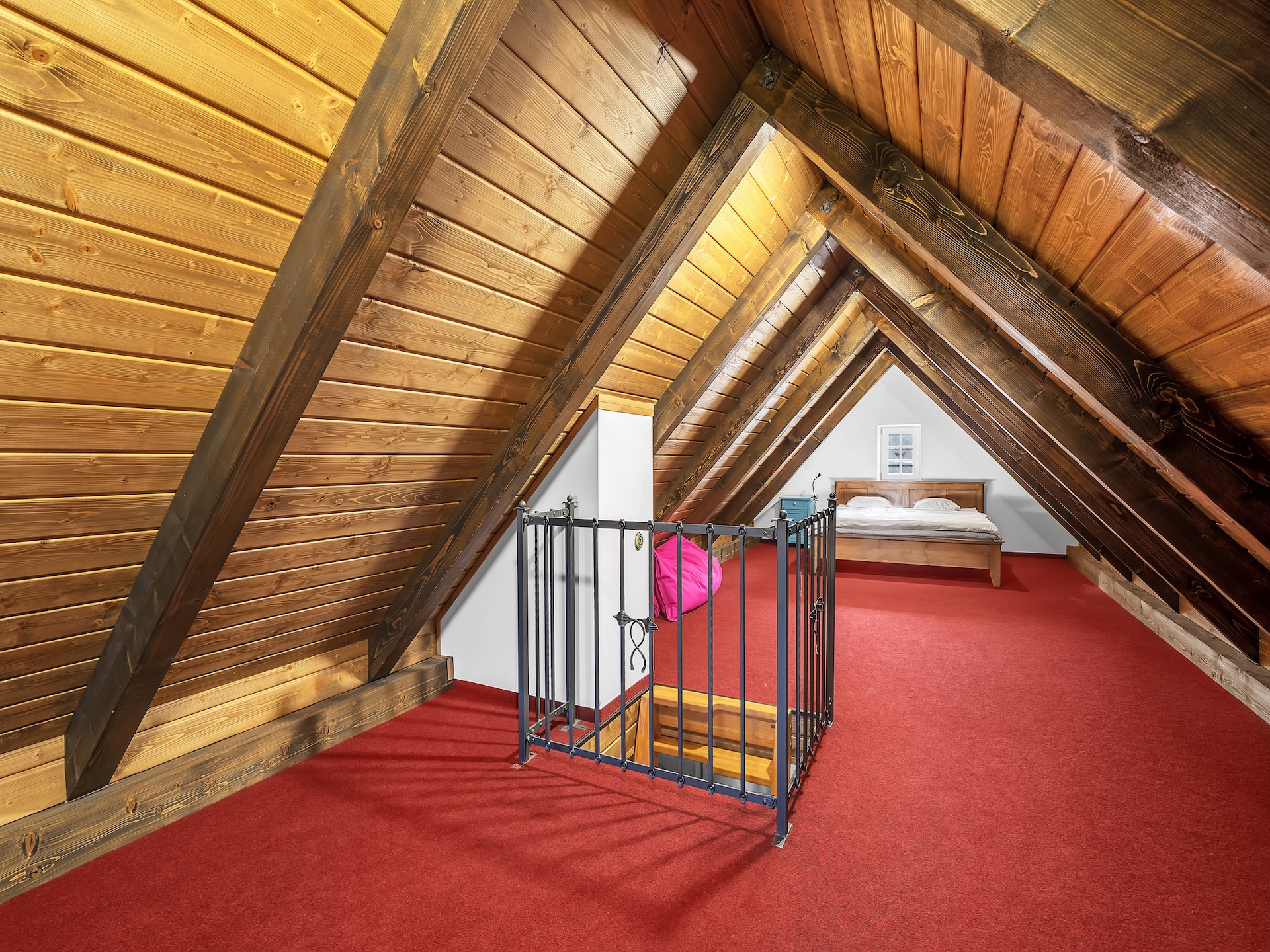 Ruime villa in Horní Maršov voor 20 personen - foto 19