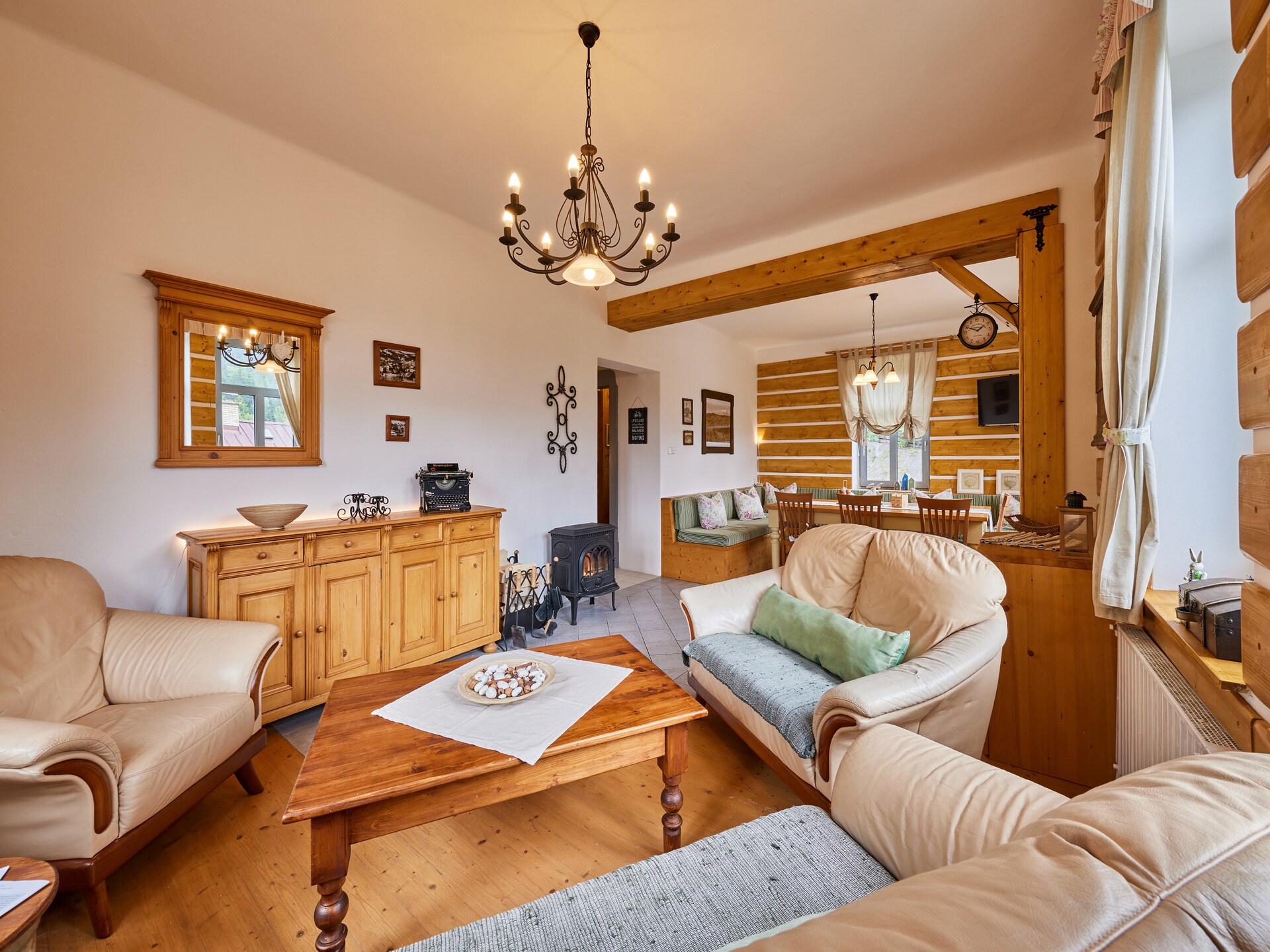 Ruime villa aan de golfbaan in Albrechtice, vlakbij de skilift - foto 7