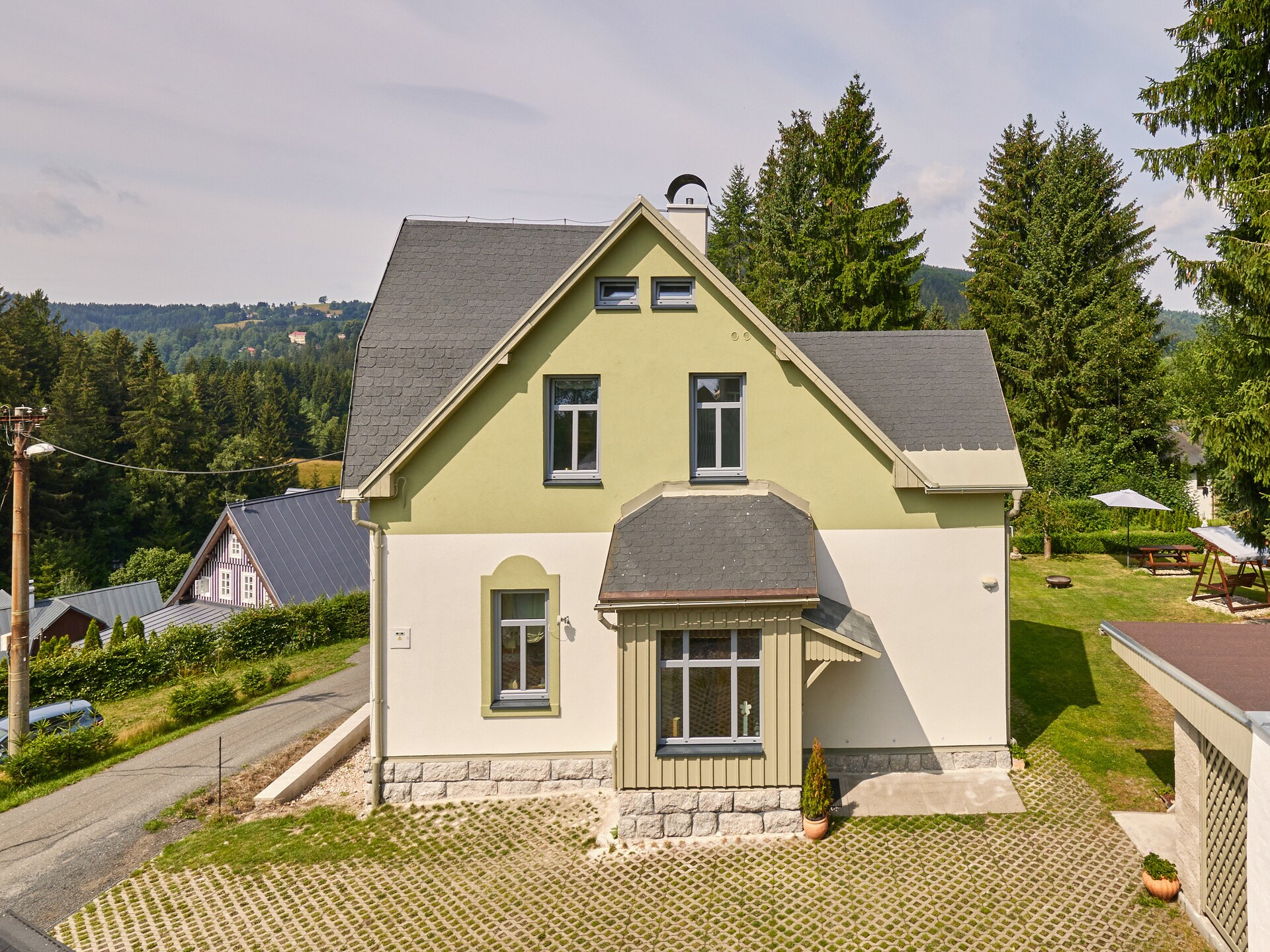 Ruime villa aan de golfbaan in Albrechtice, vlakbij de skilift - foto 37