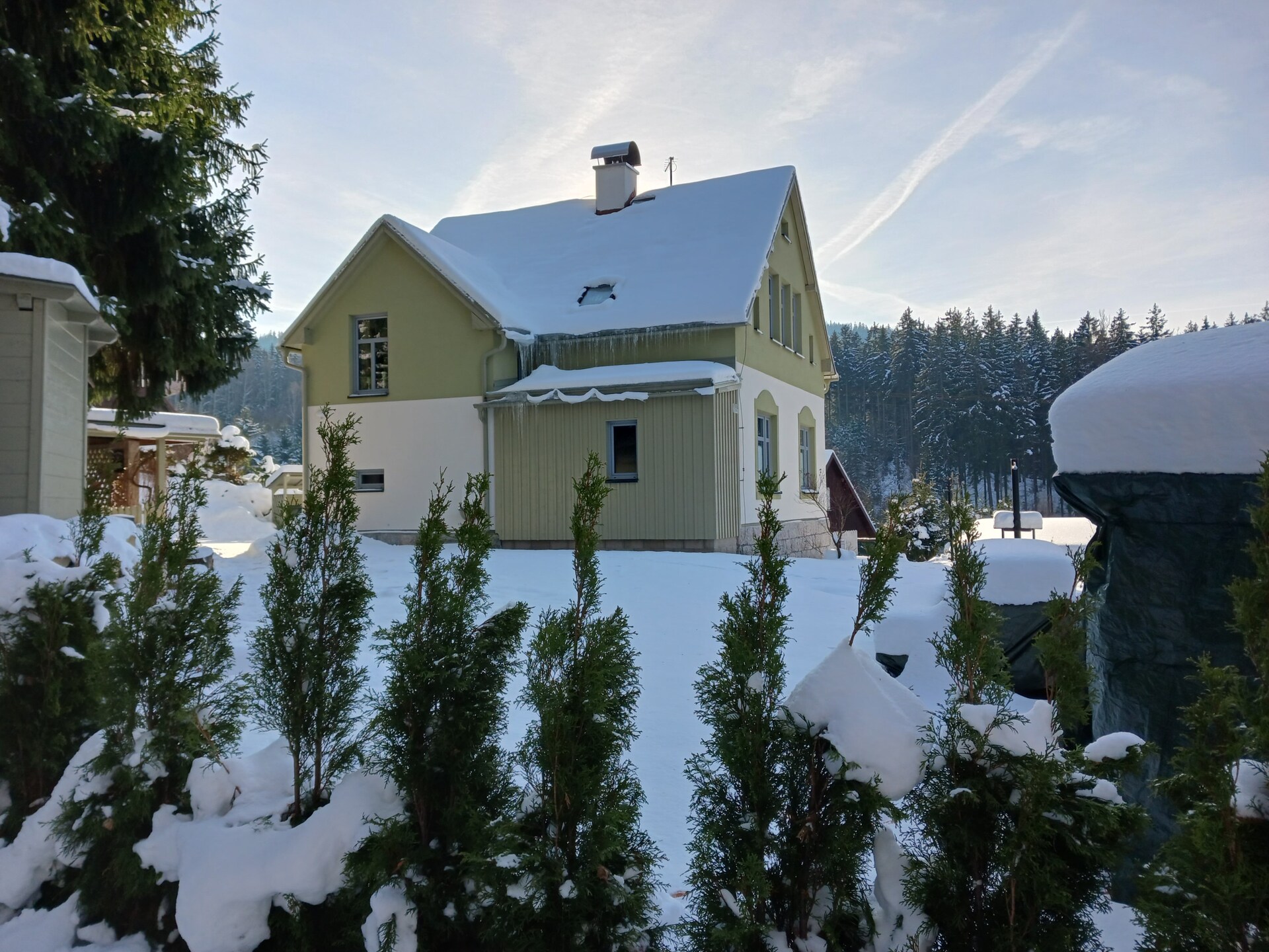 Ruime villa aan de golfbaan in Albrechtice, vlakbij de skilift - foto 45