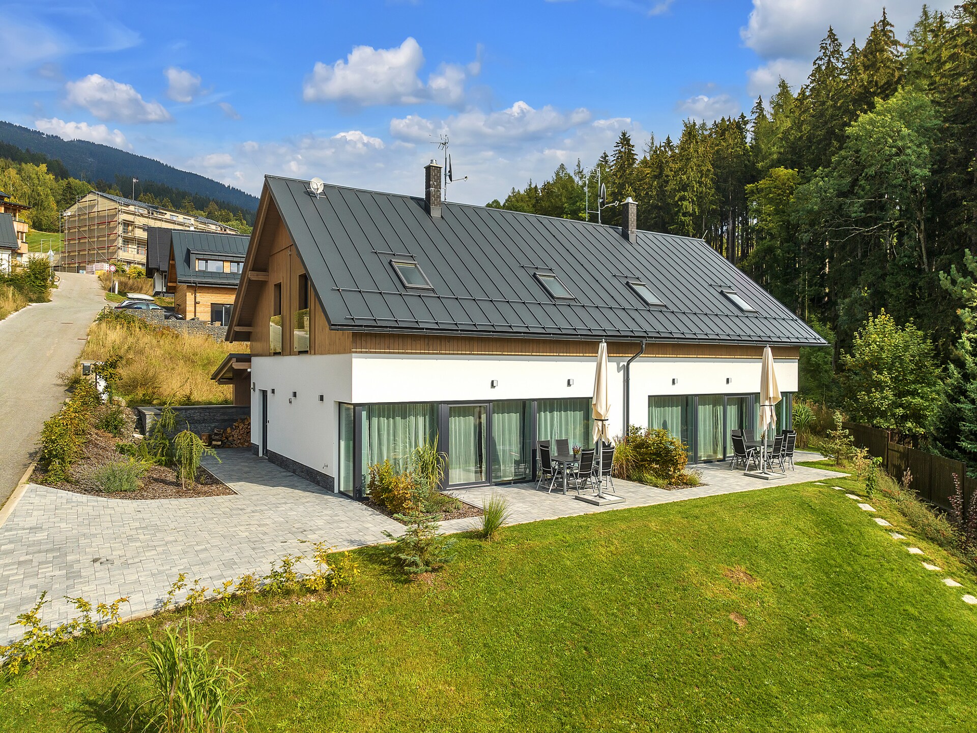 Centraal gelegen villa in Cerný Dul voor 16 personen - foto 10