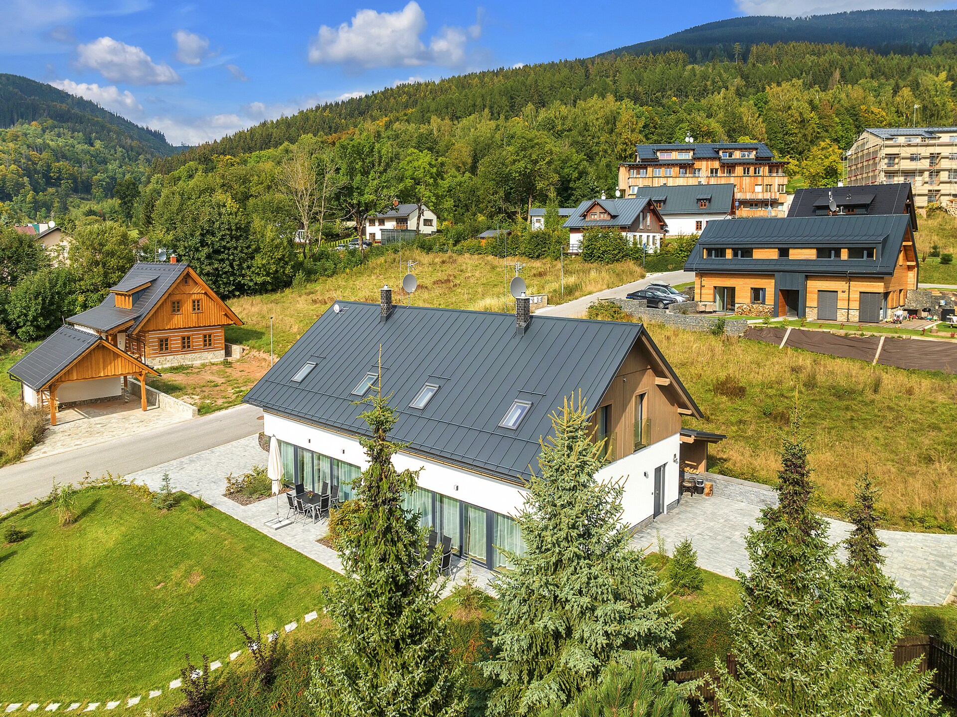 Centraal gelegen villa in Cerný Dul voor 16 personen - foto 44