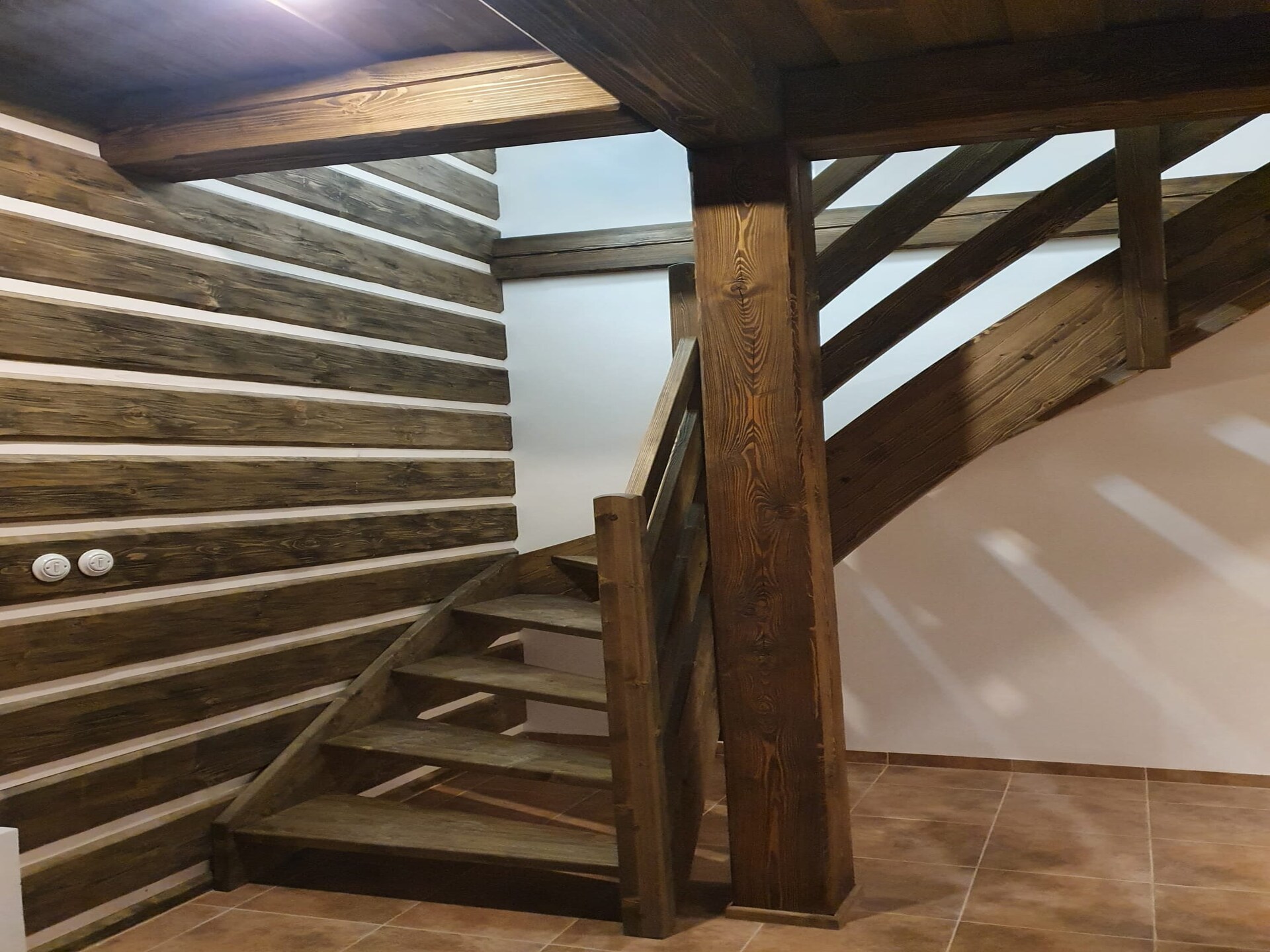 Ruime villa voor 13 personen in Horní Maršov - foto 15