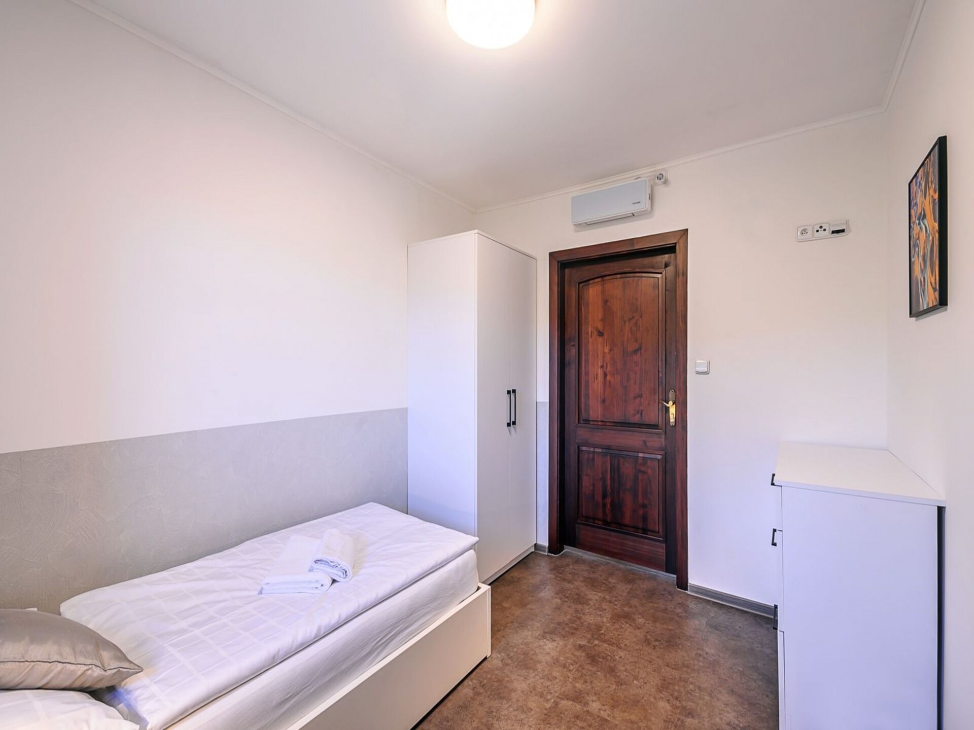 Ruime groepsaccommodatie met sauna aan de golfbaan in Bernartice - foto 30