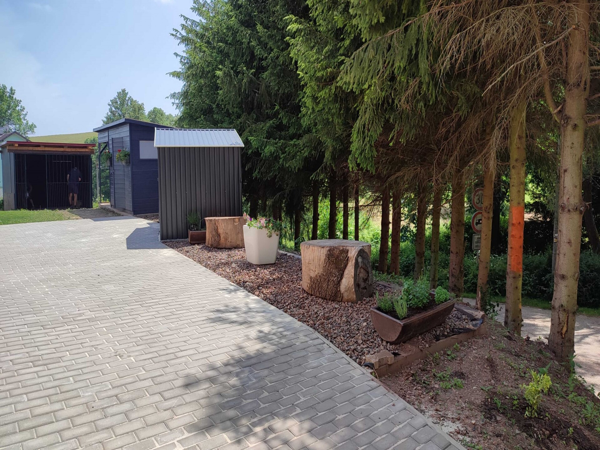Ruime groepsaccommodatie met sauna aan de golfbaan in Bernartice - foto 45