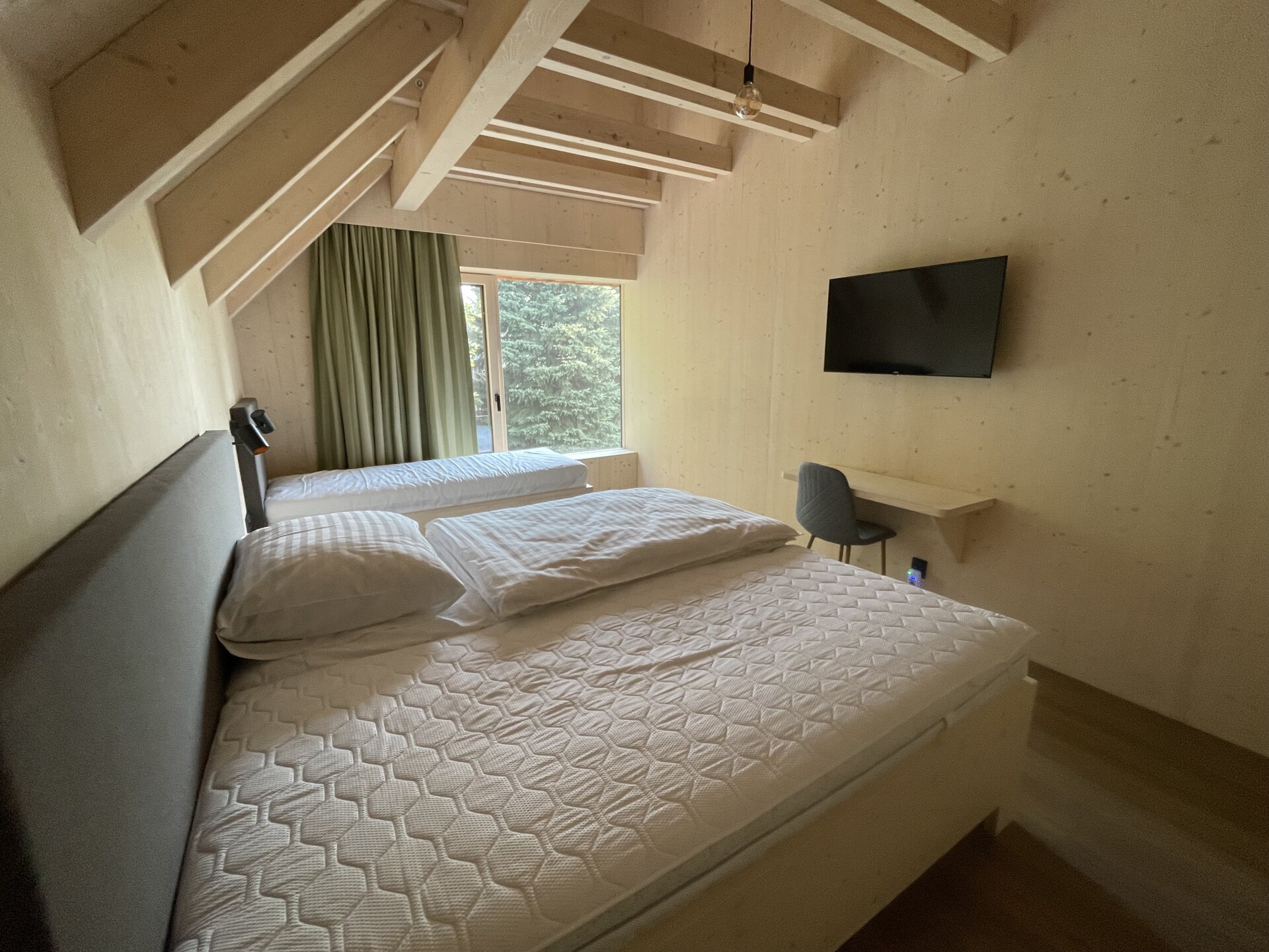 Ruim vakantiehuis voor 14 personen aan de golfbaan in Roprachtice - foto 28