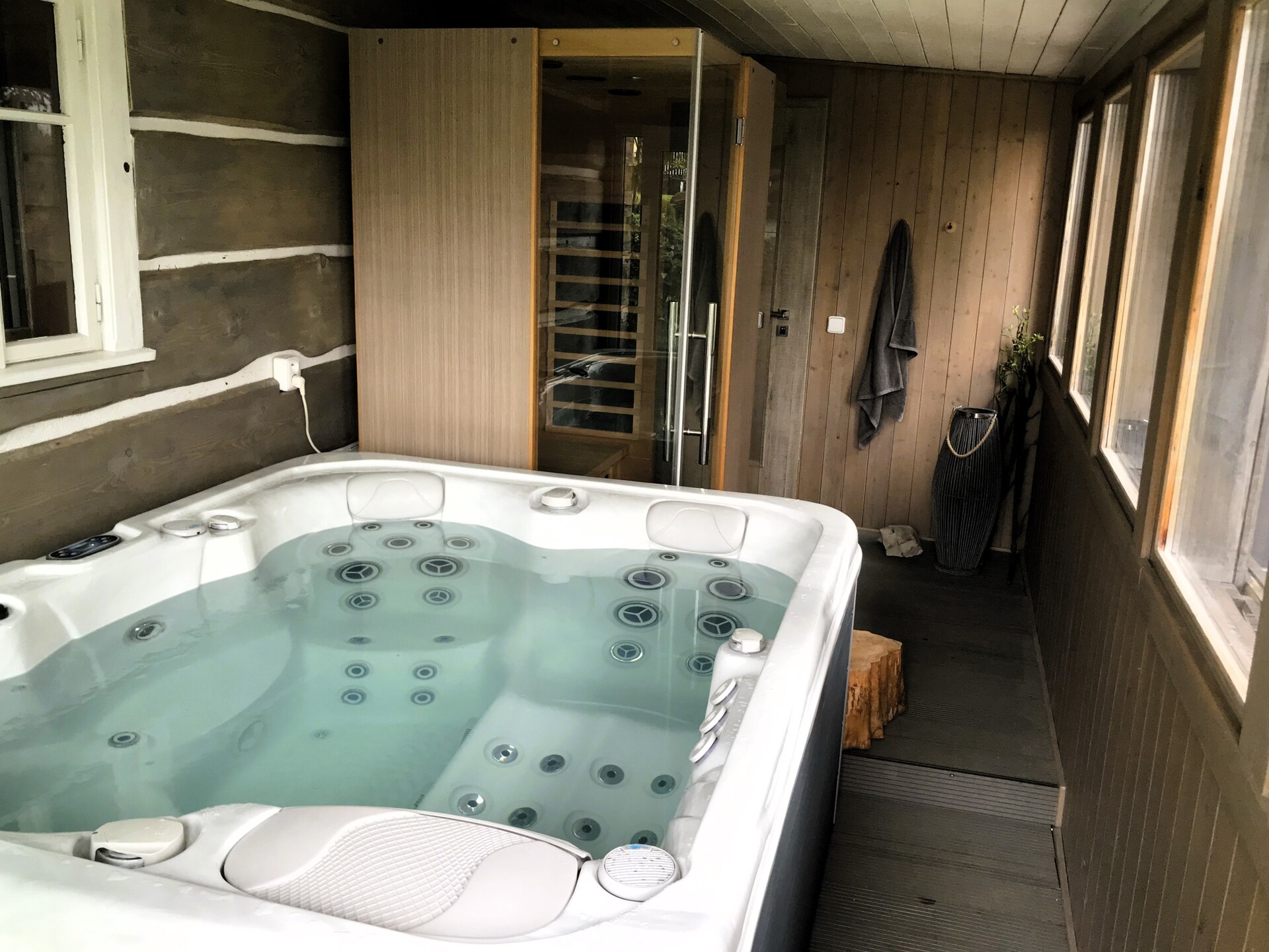 19-persoons villa in Tanvald met privézwembad en sauna - foto 39